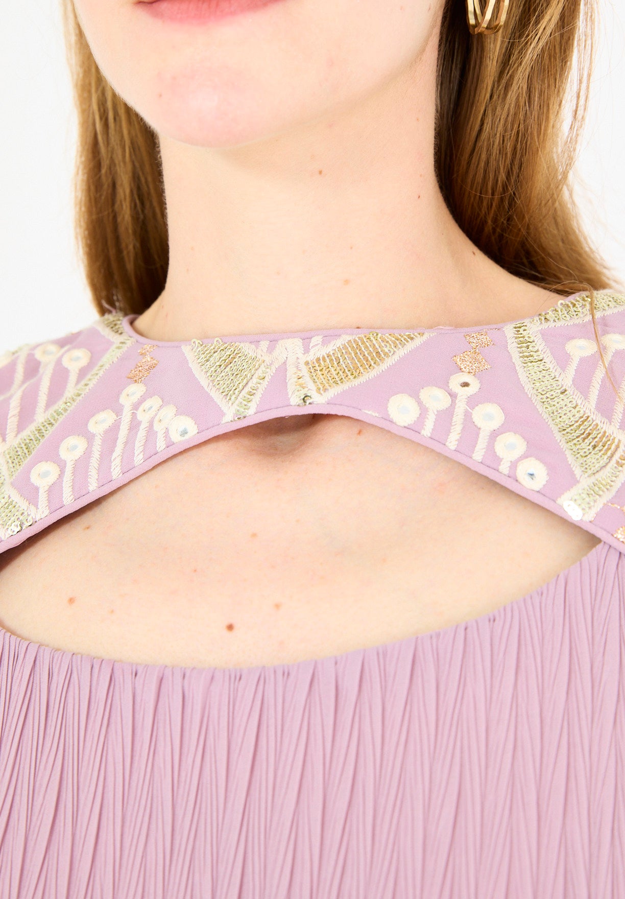 Pleated Texture Embroidered Dress
