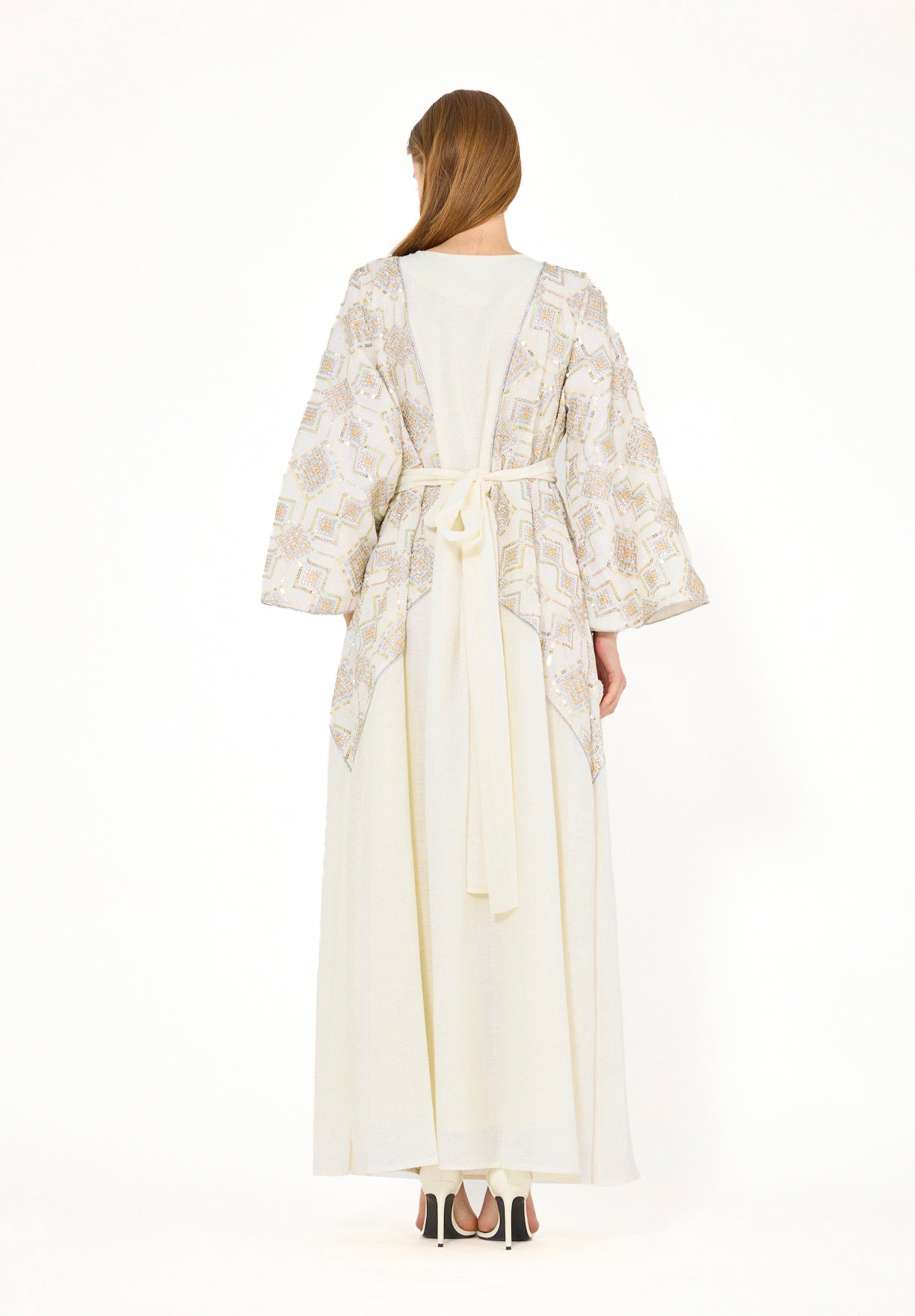 Wide Sleeve Contrast Embellished Jalabiya