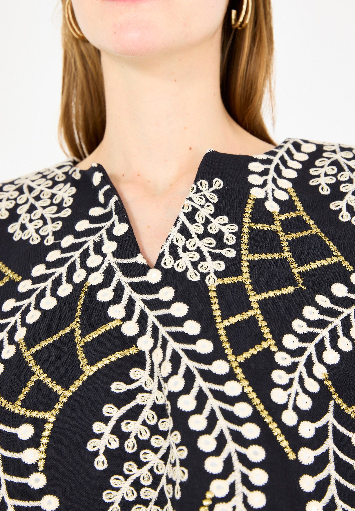 Scallop Mirror Lace Hem Embroidered Cape Dress
