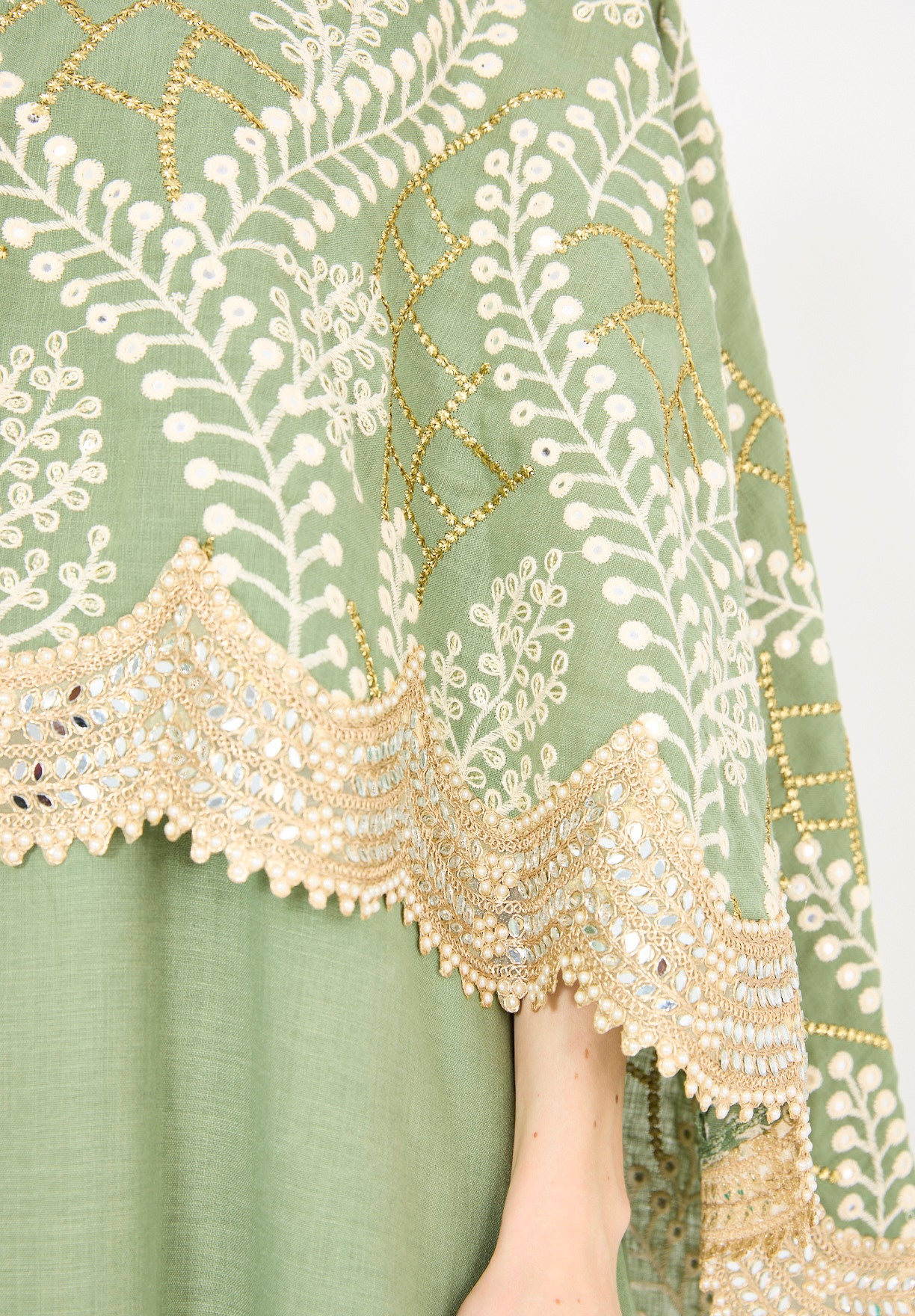 Scallop Mirror Lace Hem Embroidered Cape Dress