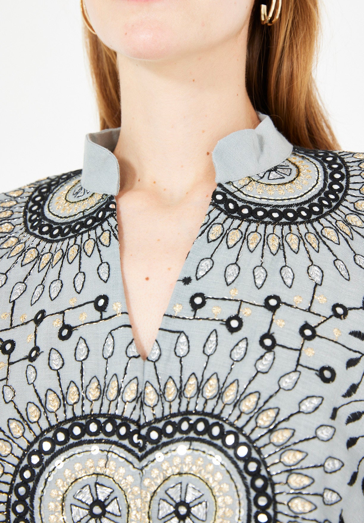 Mandarin Collar Embroidered Draped Jalabiya