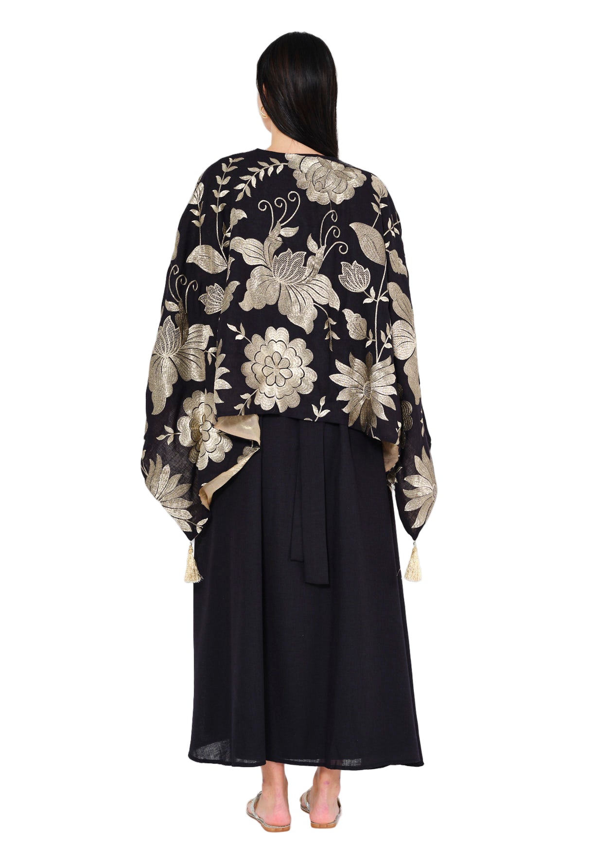Royal Bloom Embroidered Jalabiya with Tassel Accents