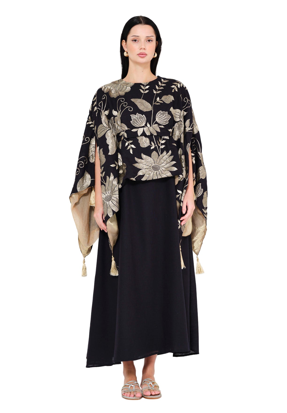Royal Bloom Embroidered Jalabiya with Tassel Accents