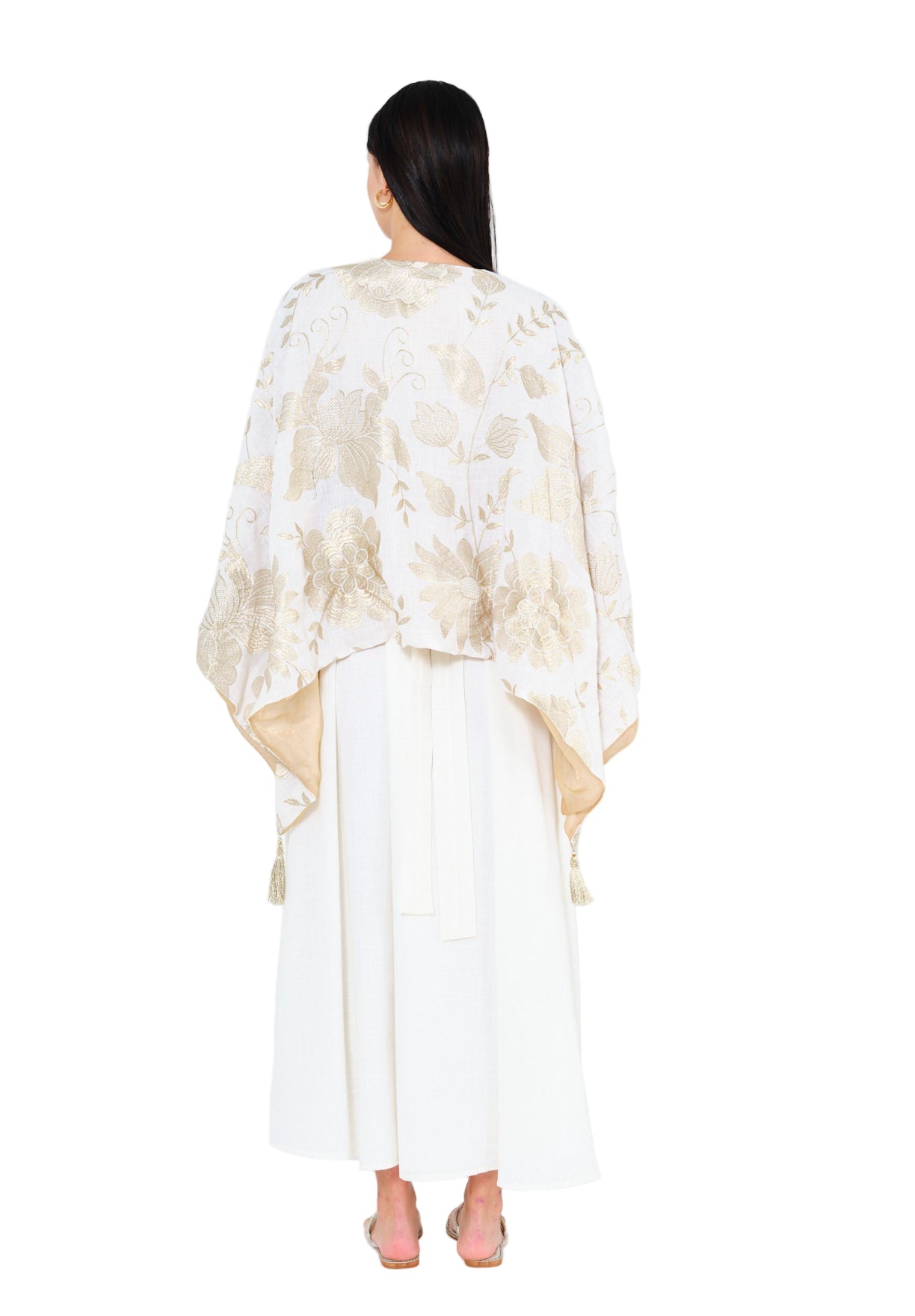 Royal Bloom Embroidered Jalabiya with Tassel Accents