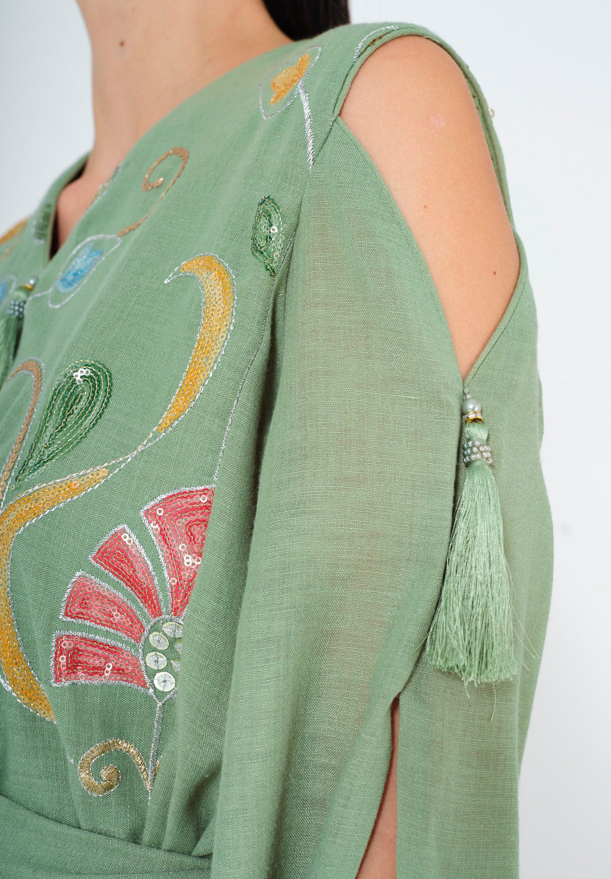 Enchanted Bloom Embroidered Cape Jalabiya