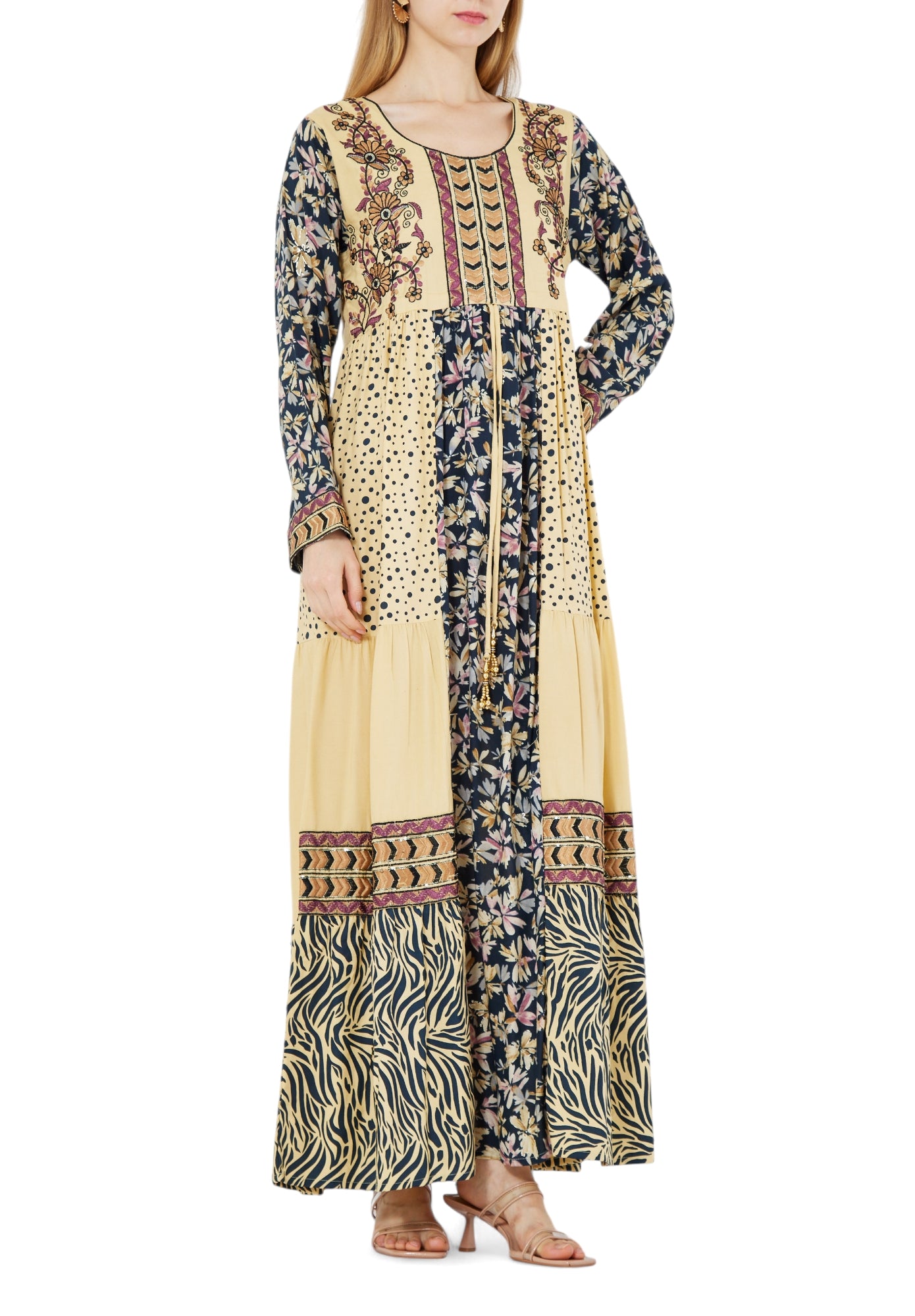 Printed Long Dress With Round Neckline And Long Sleeves