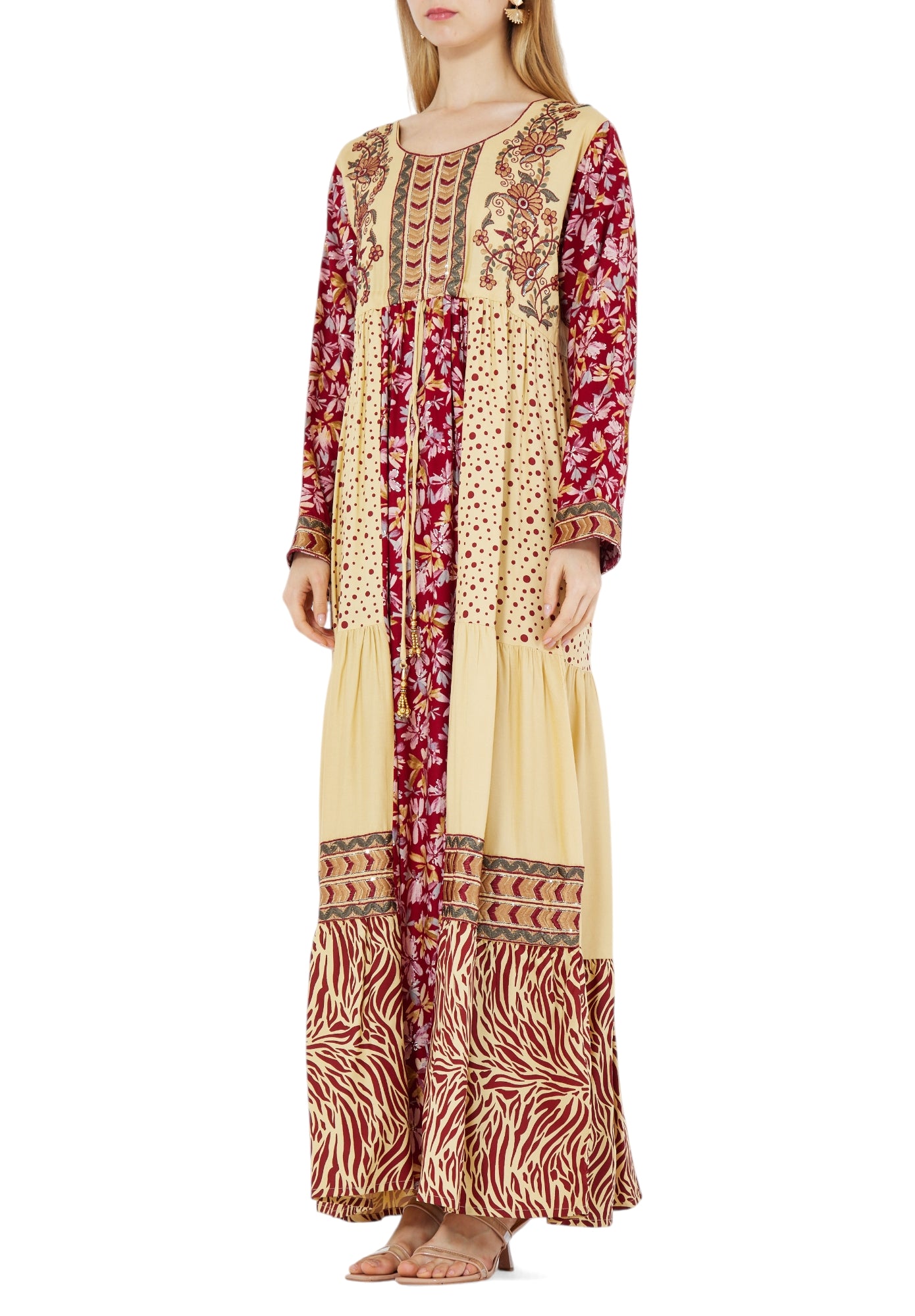 Printed Long Dress With Round Neckline And Long Sleeves