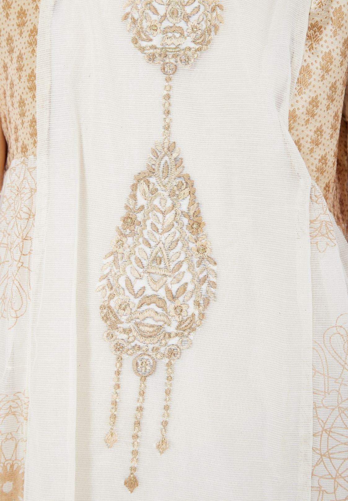 Stunning Embroidered A-Line Long Dress With Round Neckline And Cape Sleeves