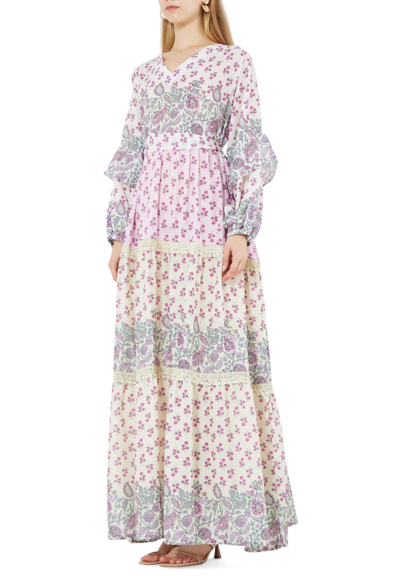 Beautiful Printed Long Frilled Dress With V-Neckline And Long Sleeves