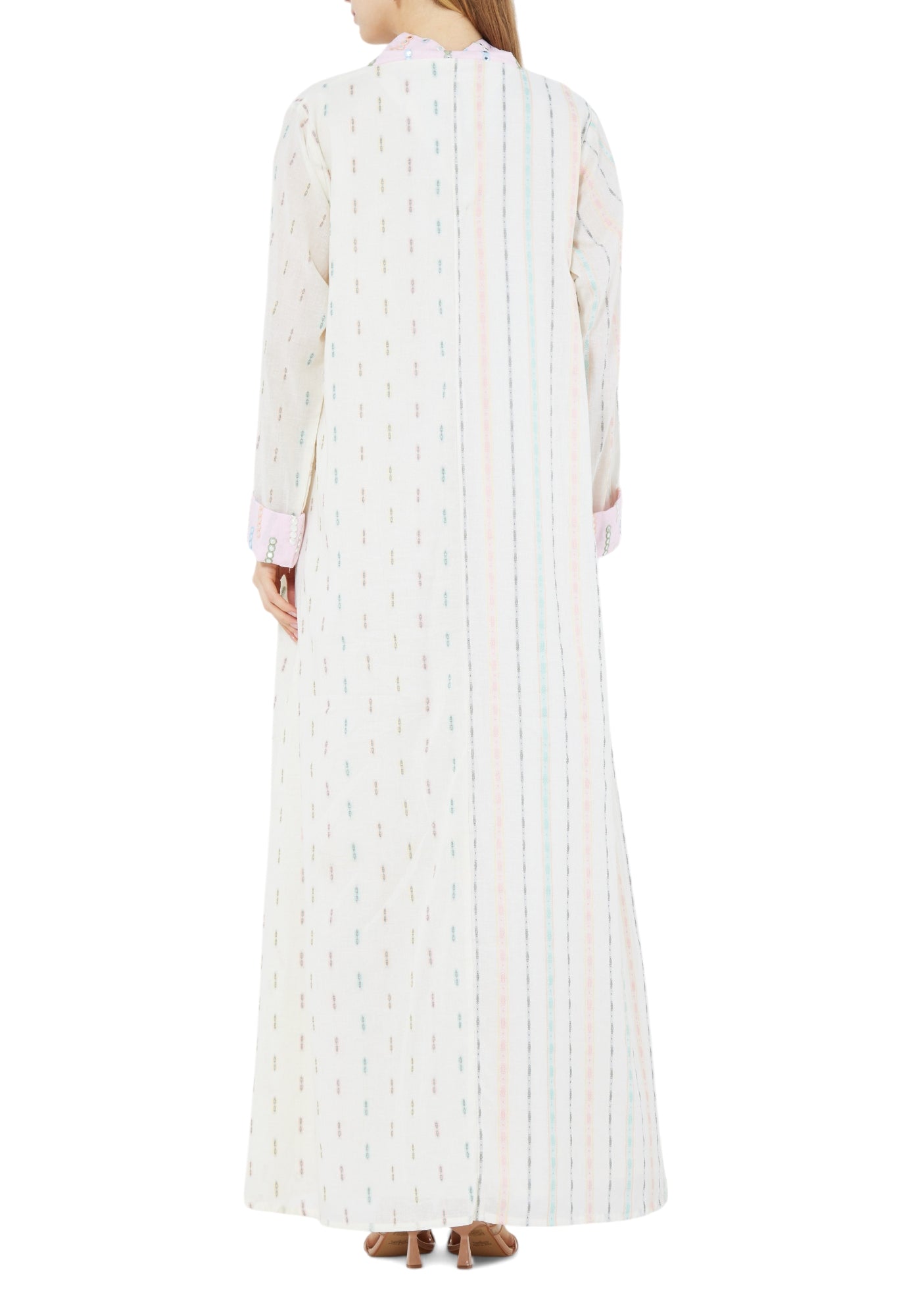 Beautiful V-Neckline Loose fit Jalabiya With Long Sleeves