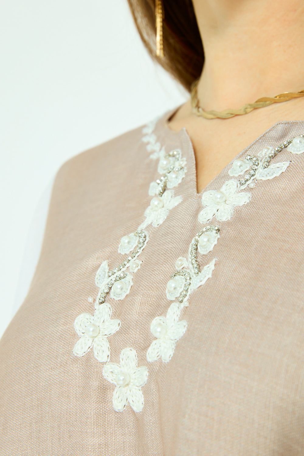 Contrast Panel Embroidered Kaftan