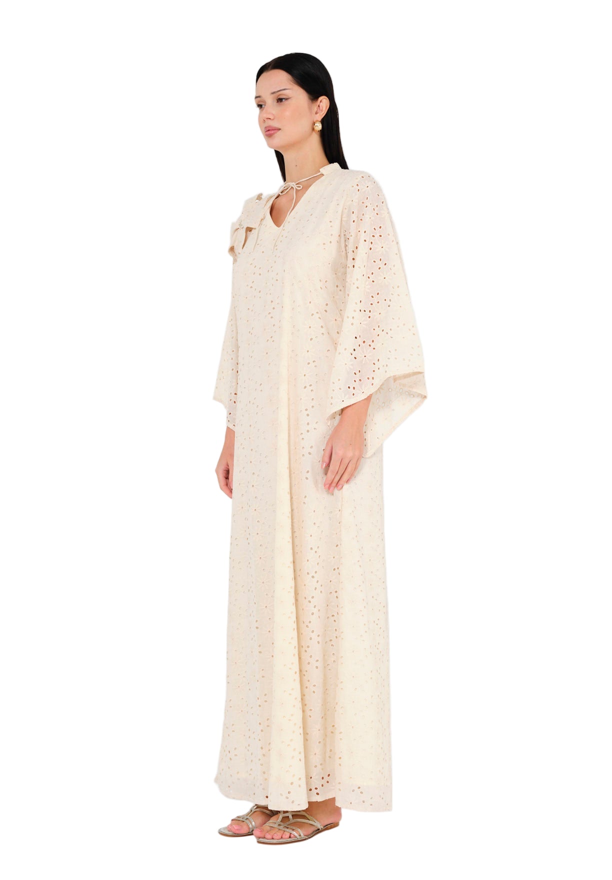 Blush Elegance Eyelet Jalabiya