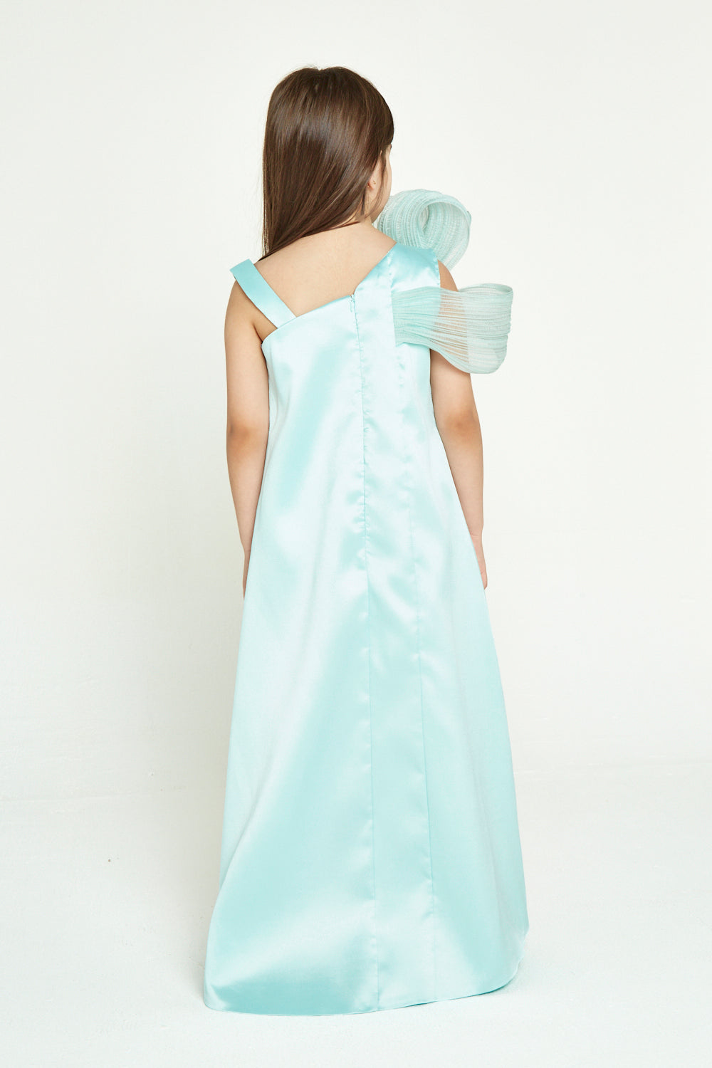 Sculpted Bow One-Shoulder Gown