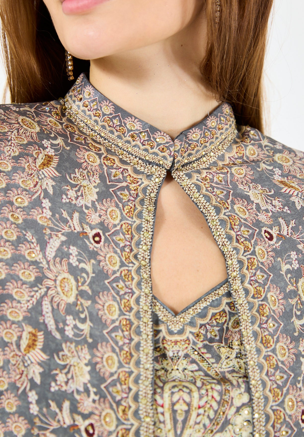 High Collar Bisht & V-Neck Dress Floral Print Set