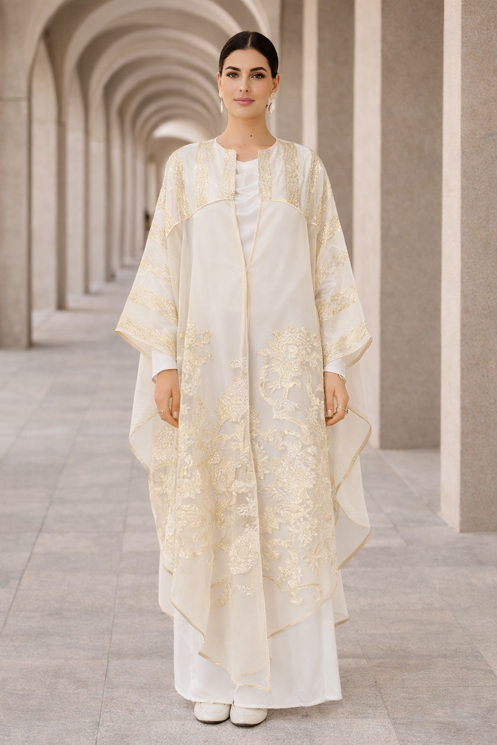 Beautiful Symmetrical Metallic Shaded Jalabiya With Round Neckline And kimono Sleeves