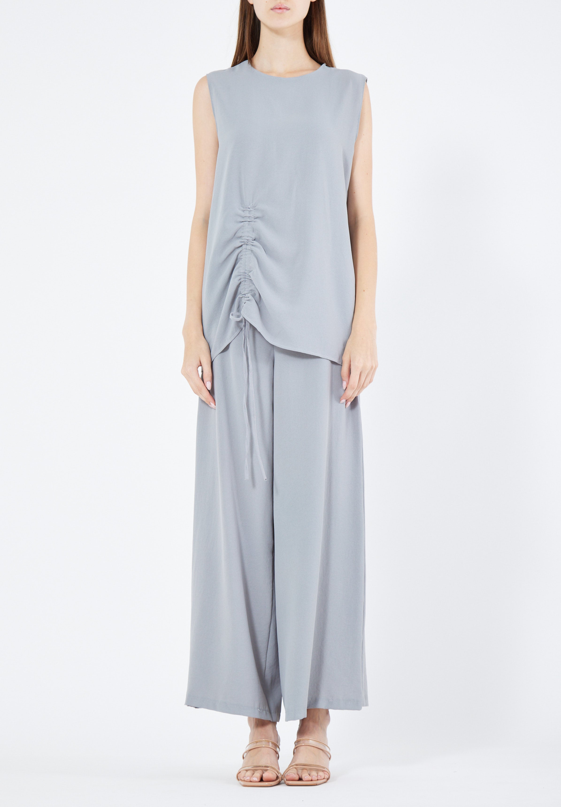 Stylish Loose fitted Jalabiya With Flared Pant