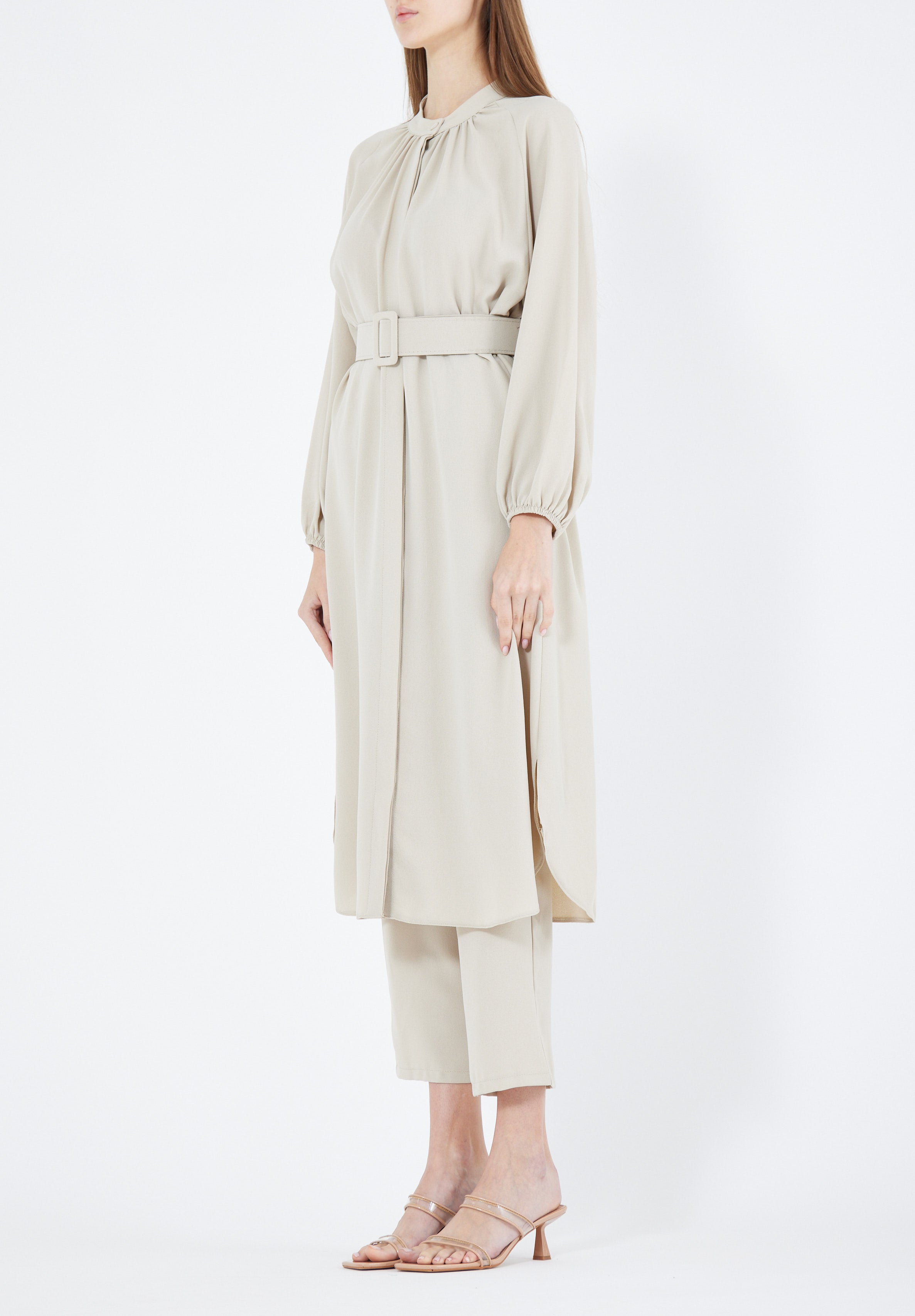 Simple And Elegant Midi Top And Ankle Length Pant With Long Sleeves
