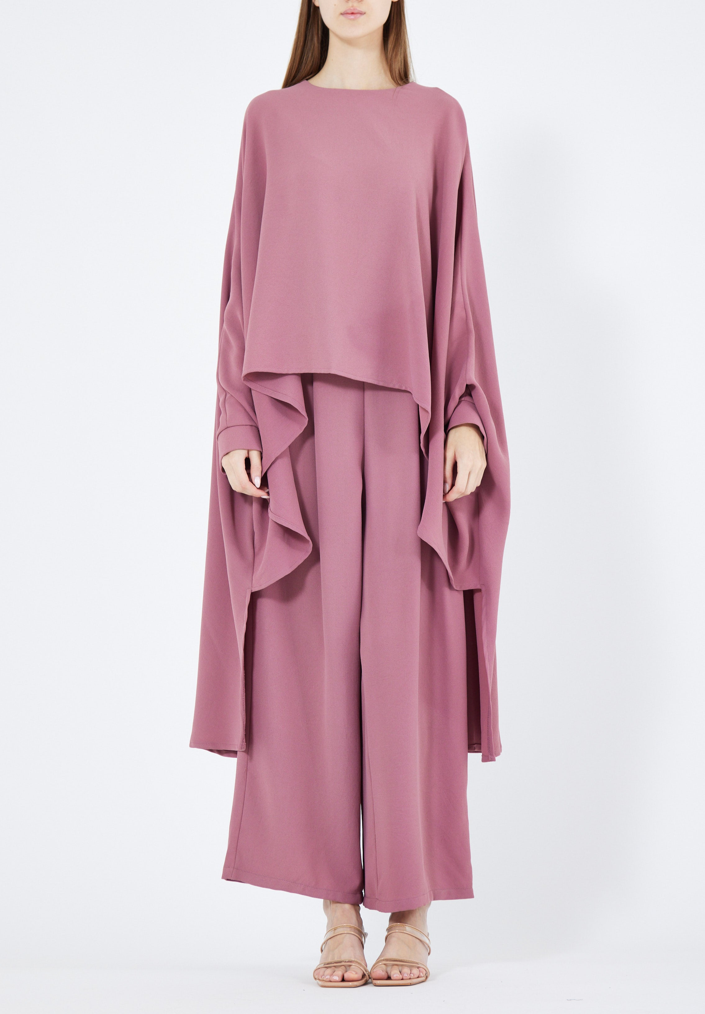 Stylish Loose Fit Draped Top With Loose Fit Pant