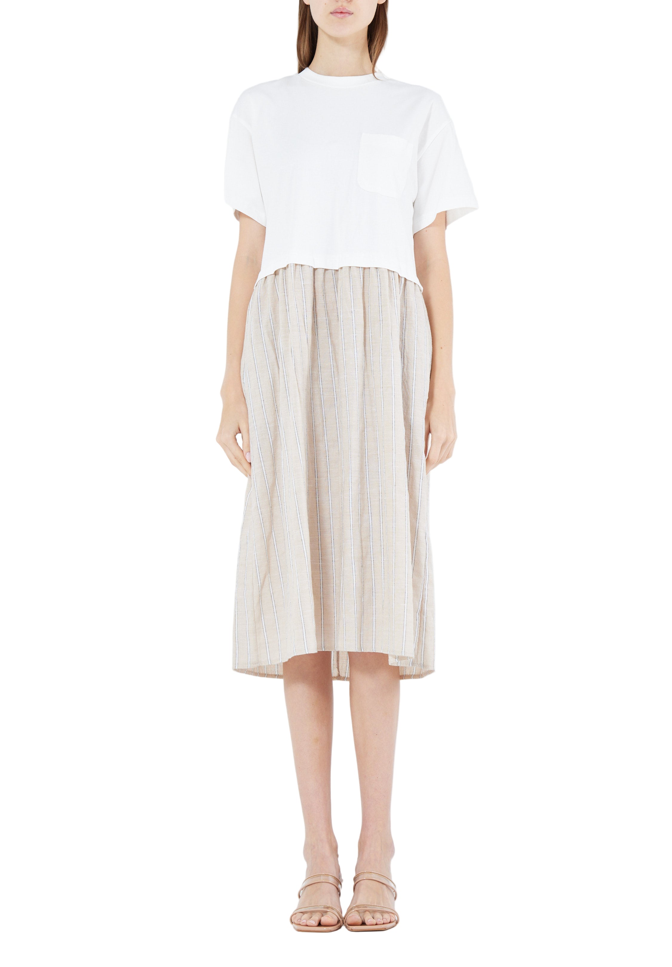 Simple And Elegant Midi Dress With Round Neckline With Short Sleeves