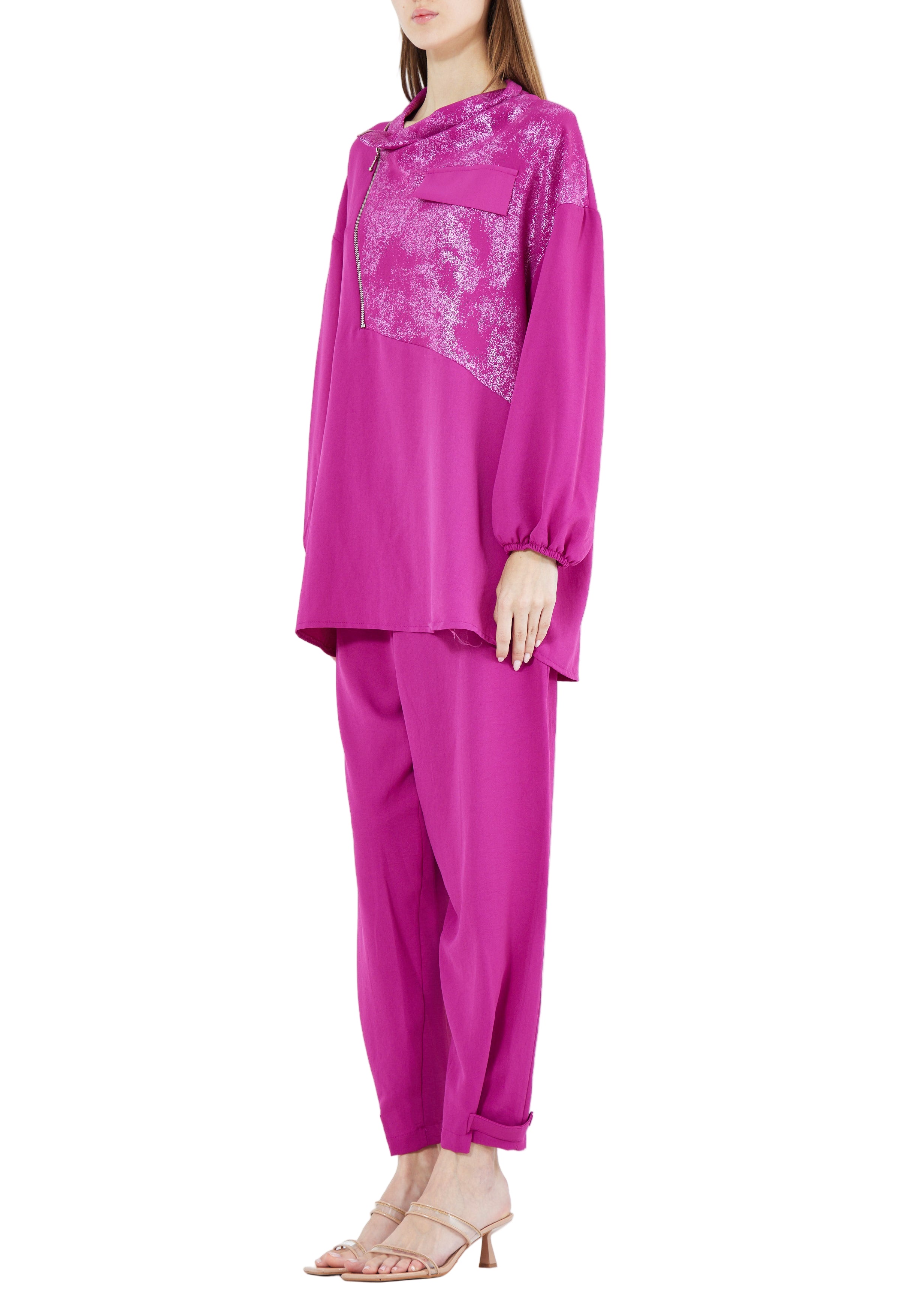 Stylish Applique Detailed Top With Loose fit pant