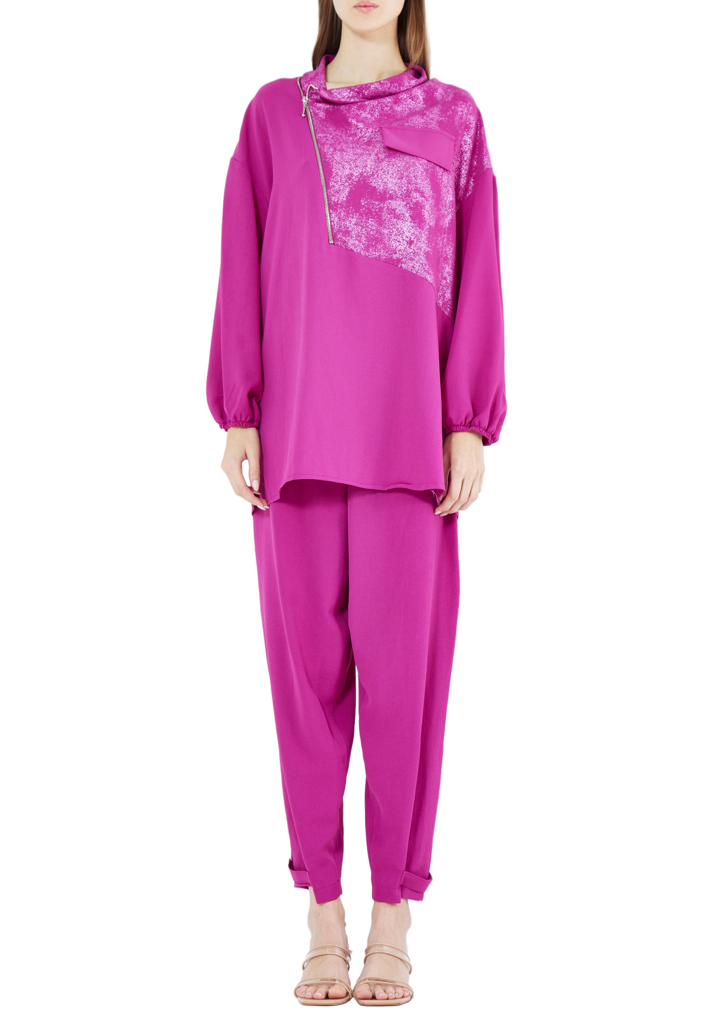 Stylish Applique Detailed Top With Loose fit pant