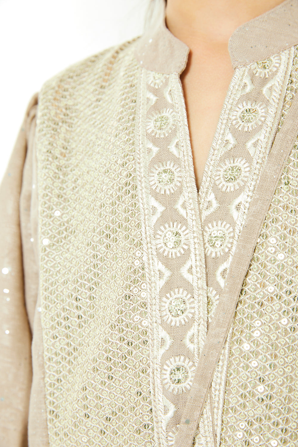 Embroidered Yoke Jalabiya with Crossbody Bag