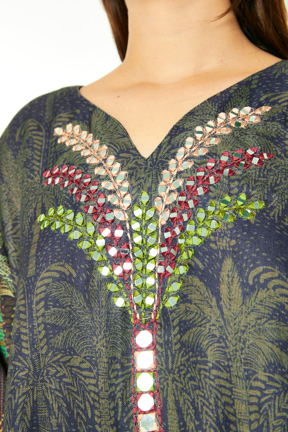 Palm Reverie Embroidered Jalabiya