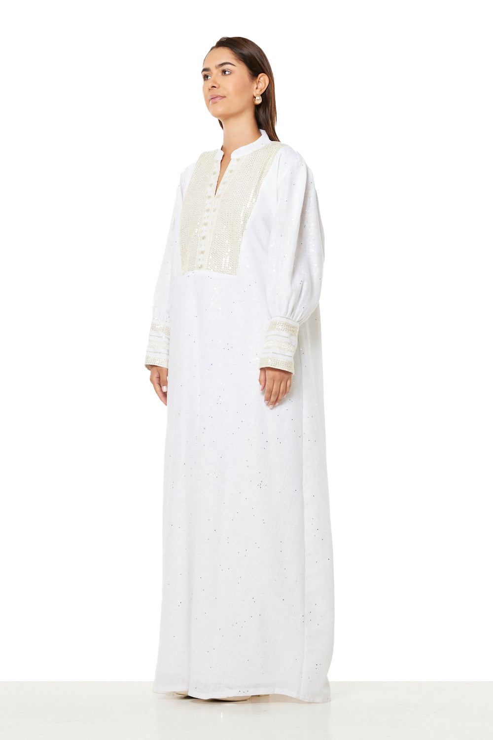 Soft Gleam Embroidered Panel Jalabiya