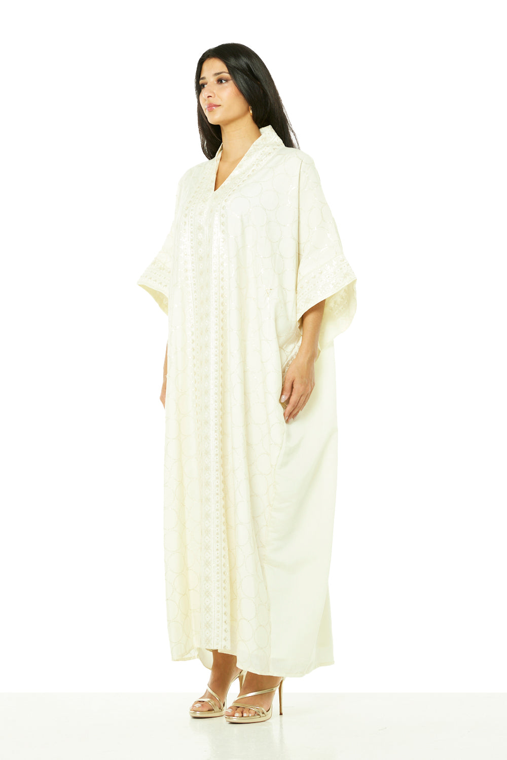 Ivory Noor Embroidered Jalabiya