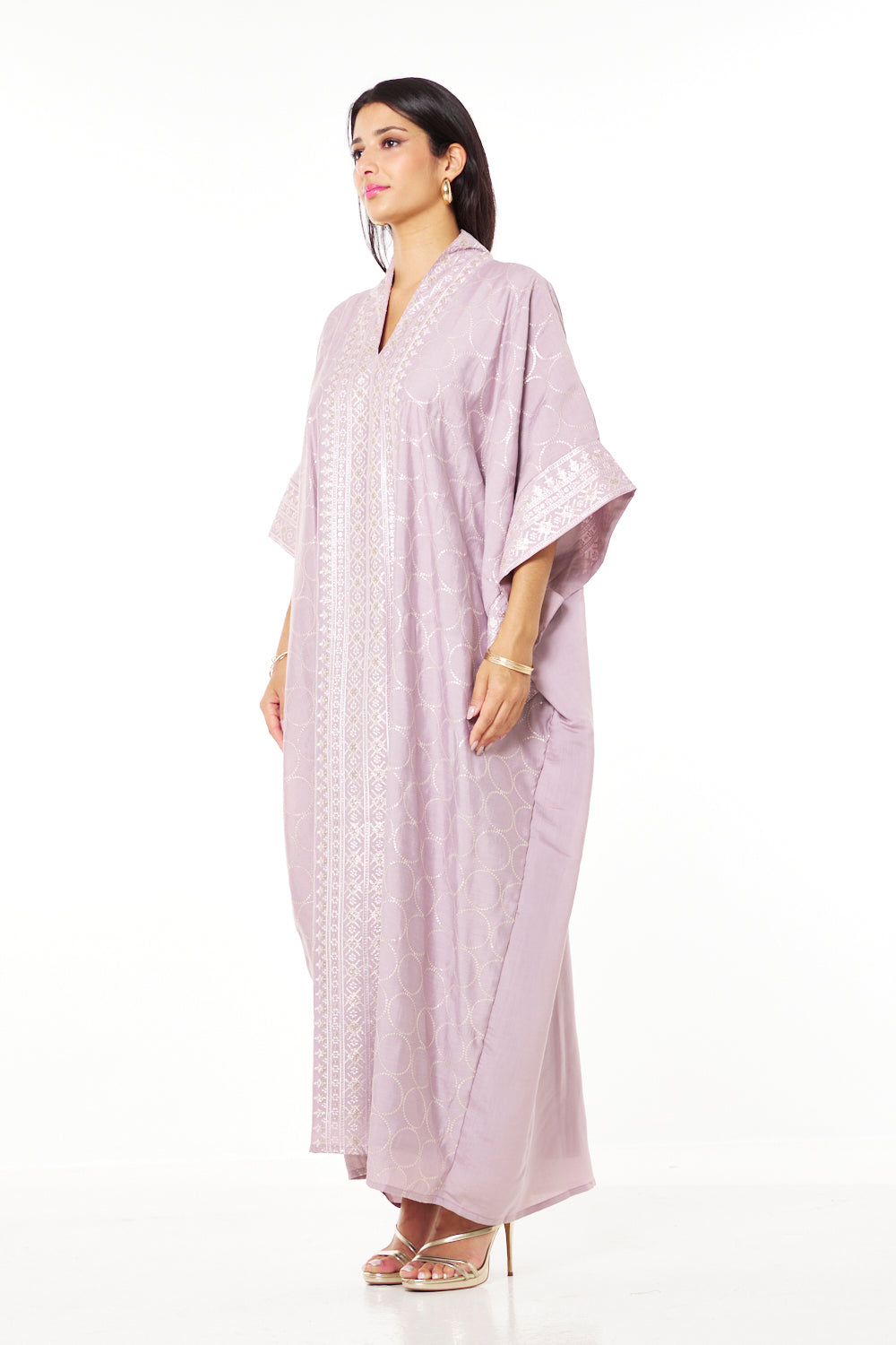 Ivory Noor Embroidered Jalabiya