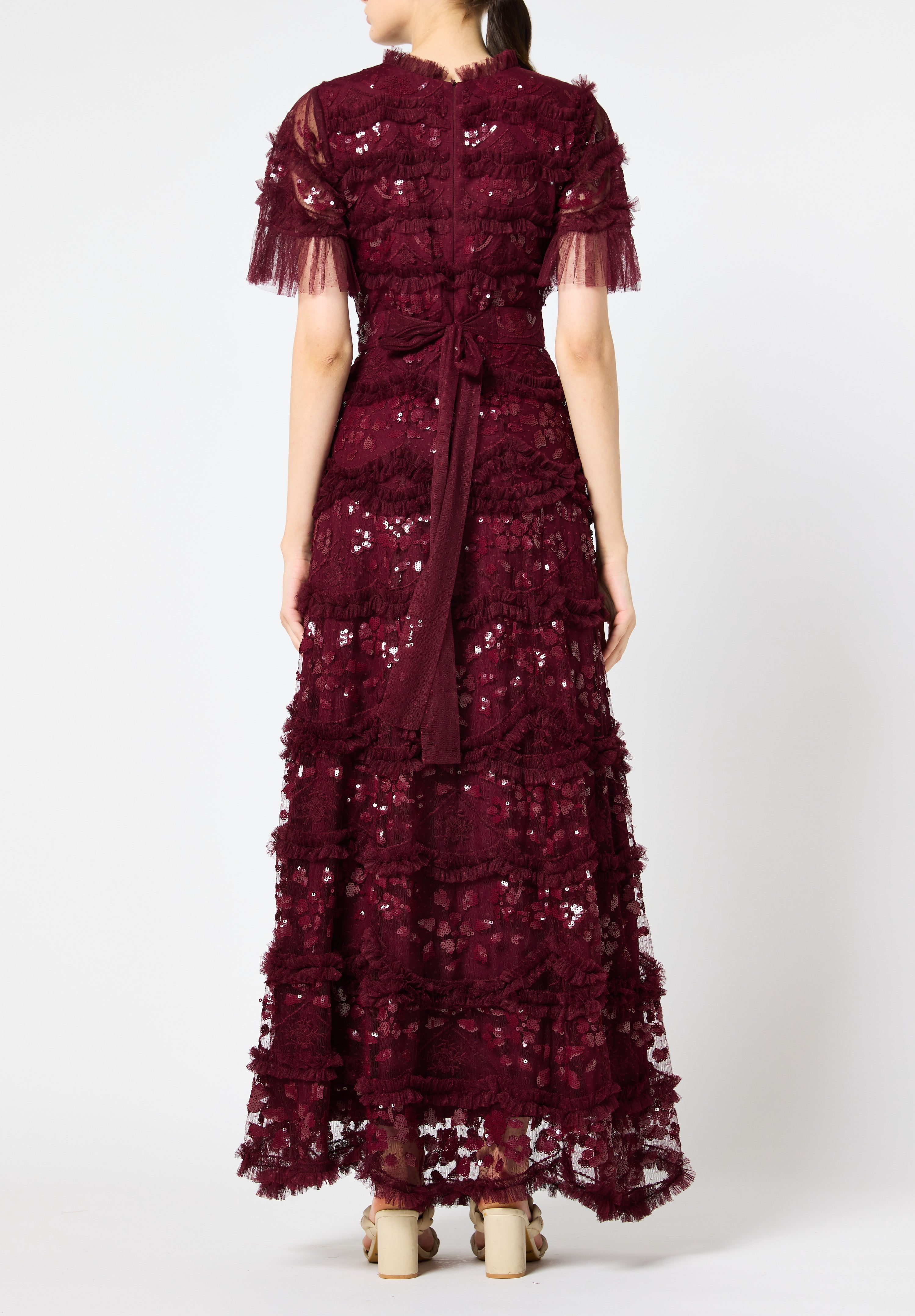 Beautiful Ruffle detailed Tulle Dress with Round Neckline And Short Sleeves