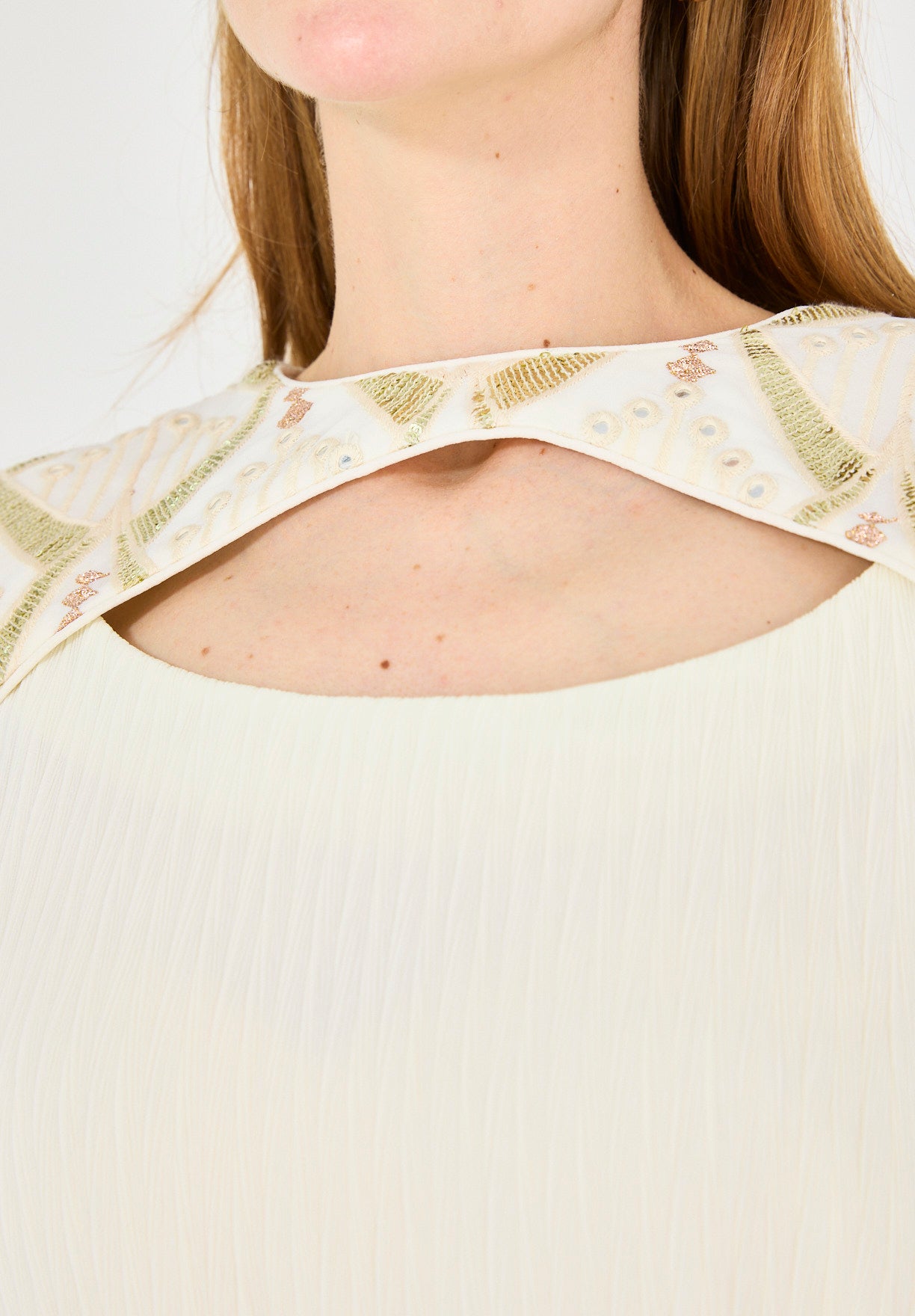 Pleated Texture Embroidered Dress