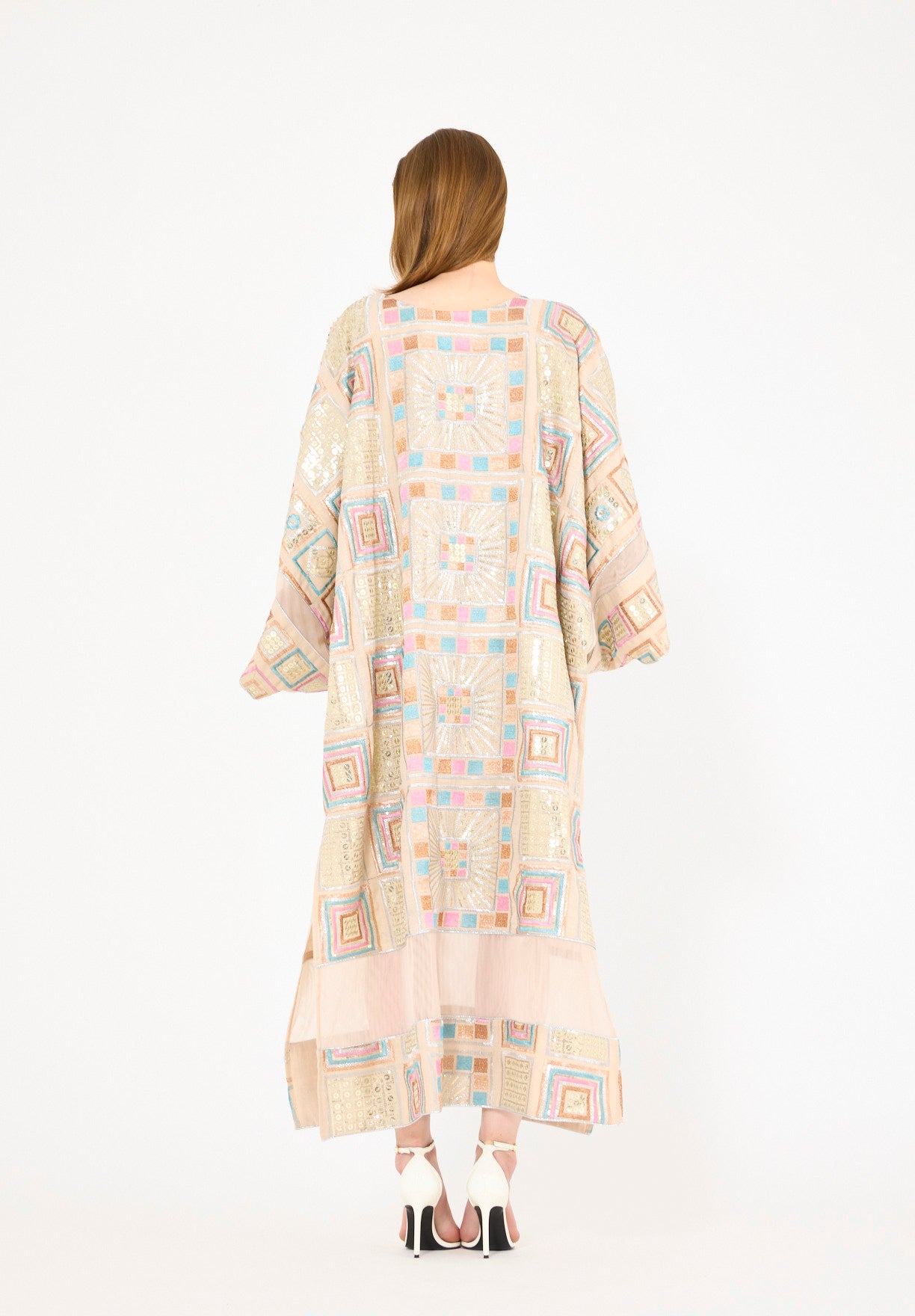 Wide Sleeve Geometric Motif Embroidered Jalabiya