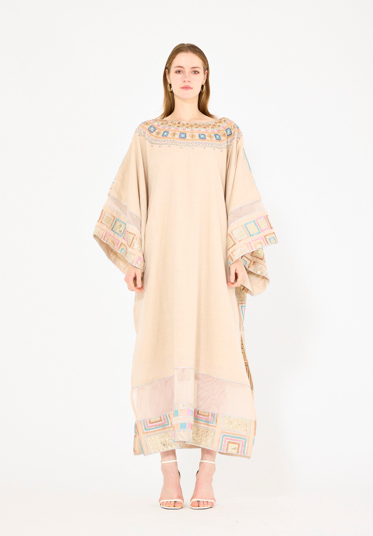 Wide Sleeve Geometric Motif Embroidered Jalabiya