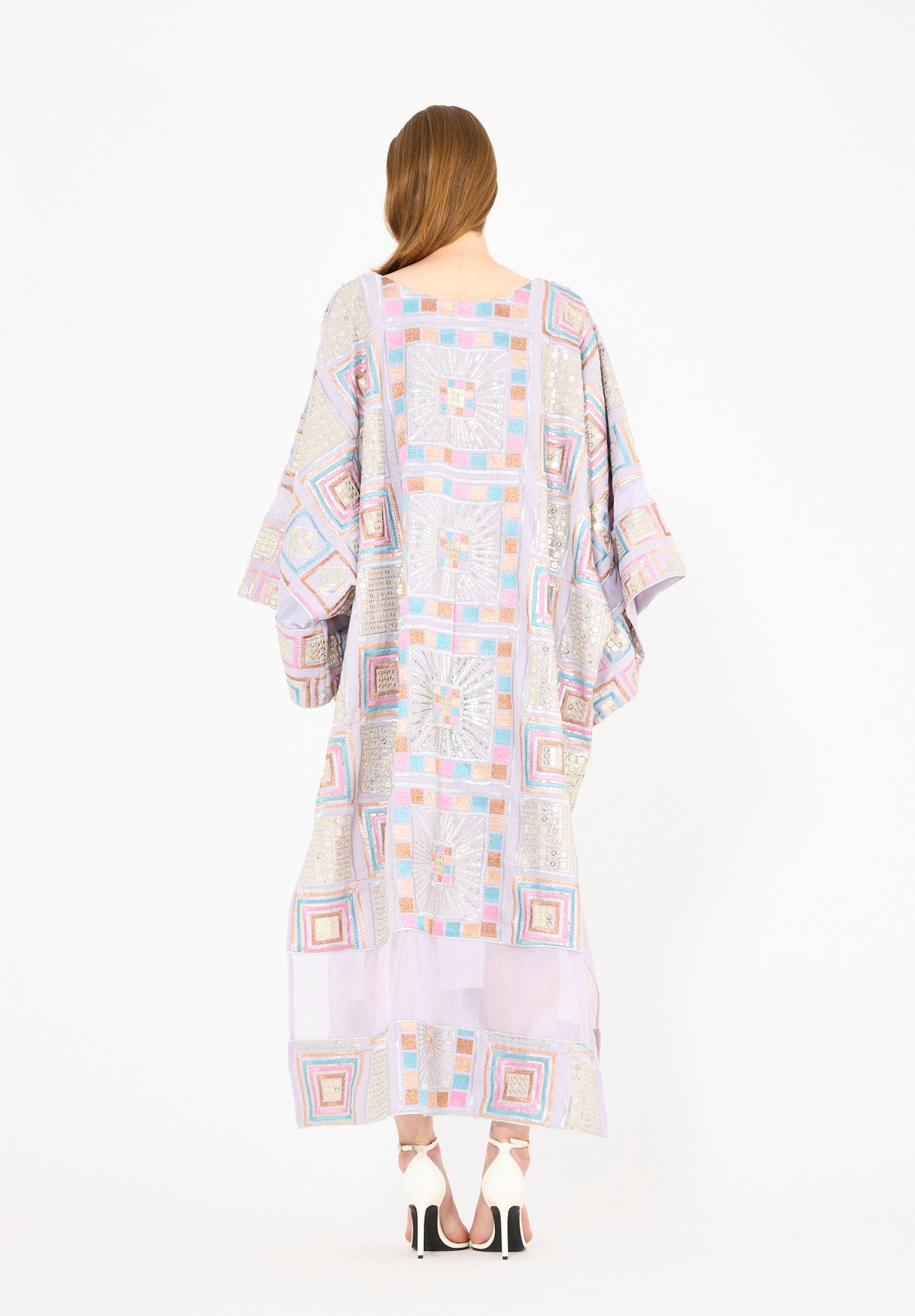 Wide Sleeve Geometric Motif Embroidered Jalabiya