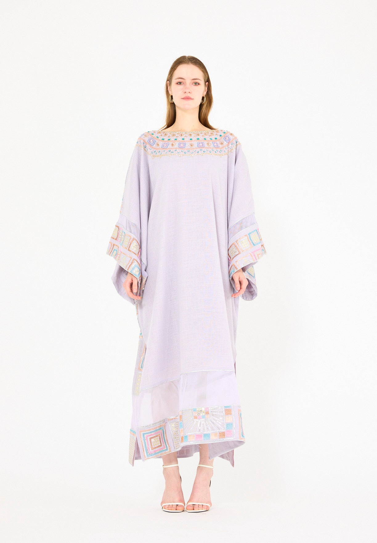Wide Sleeve Geometric Motif Embroidered Jalabiya