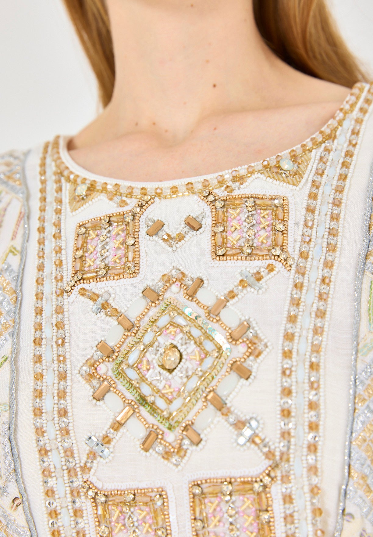 Wide Sleeve Contrast Embellished Jalabiya