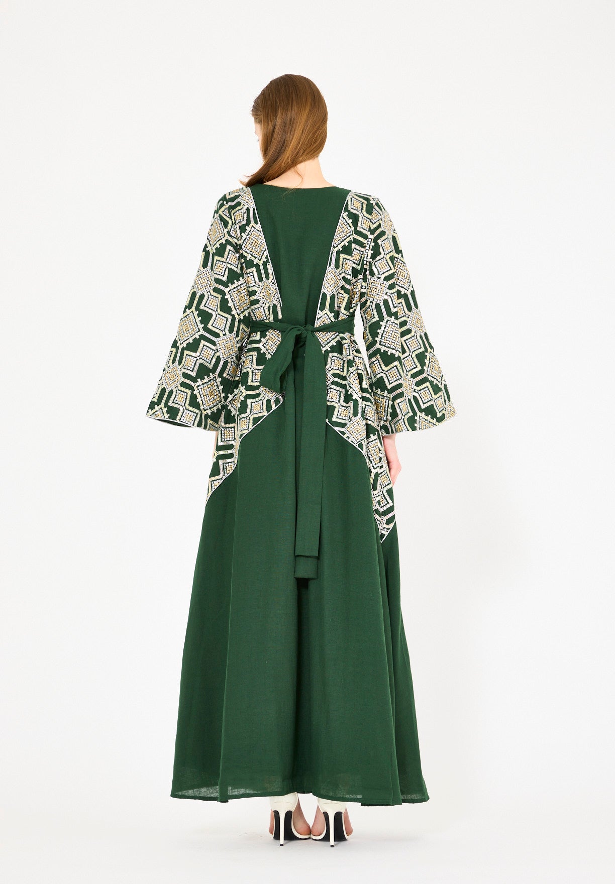 Wide Sleeve Contrast Embellished Jalabiya