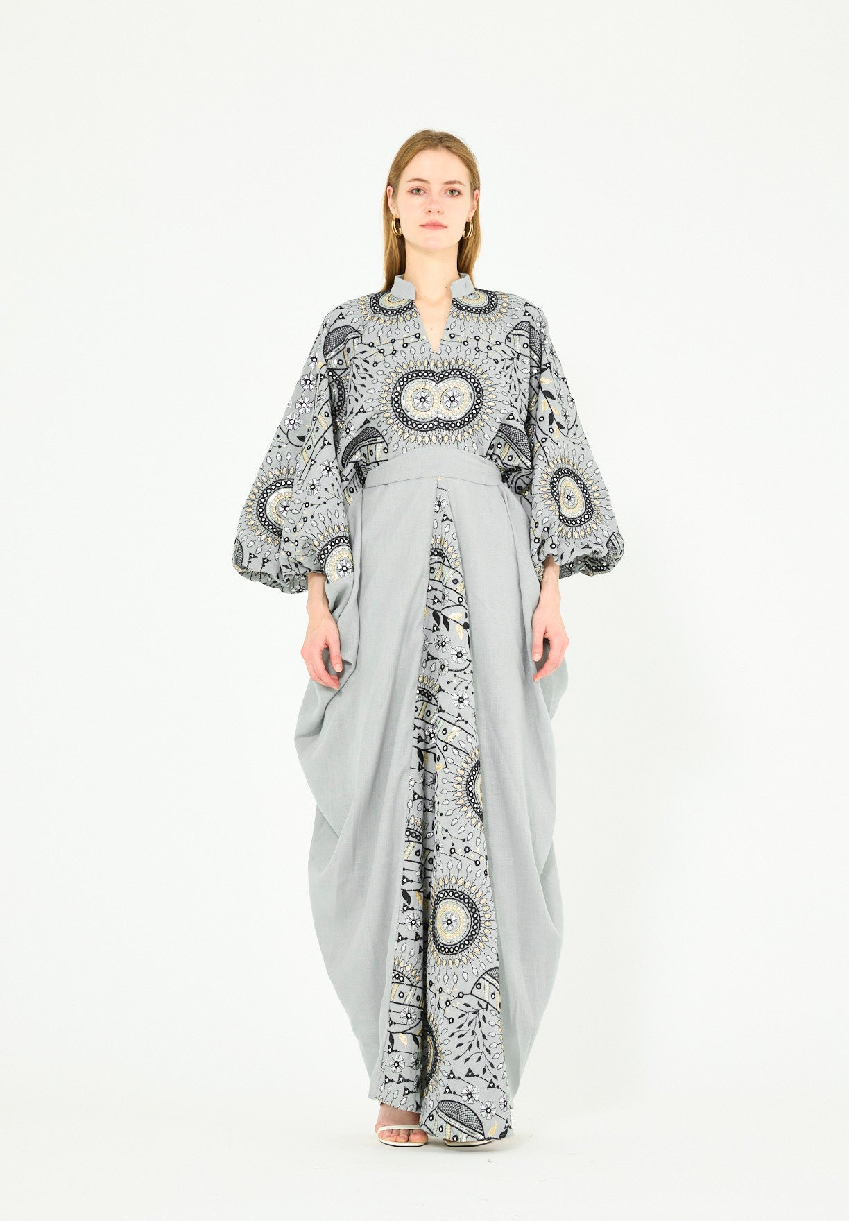 Mandarin Collar Embroidered Draped Jalabiya