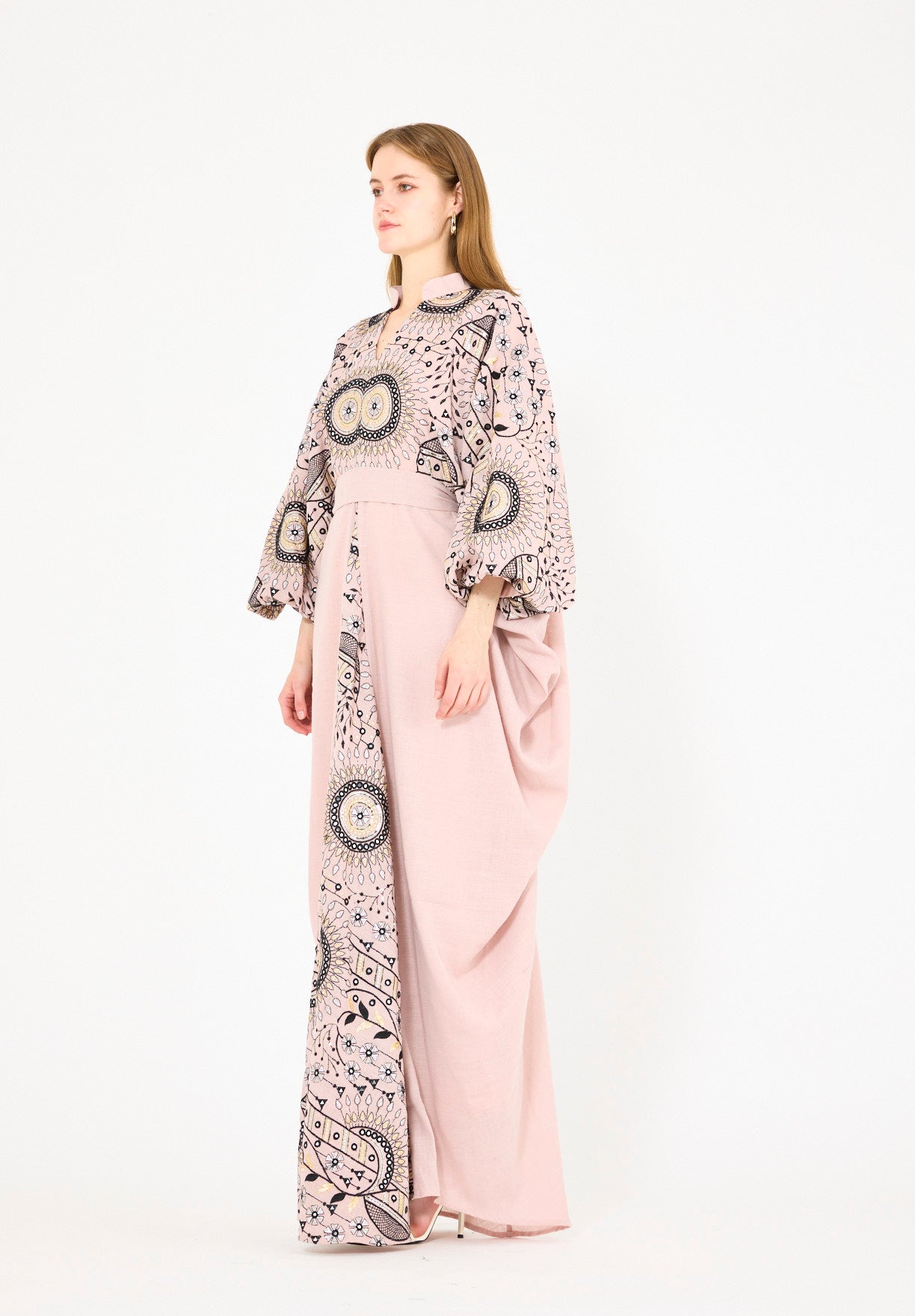 Mandarin Collar Embroidered Draped Jalabiya