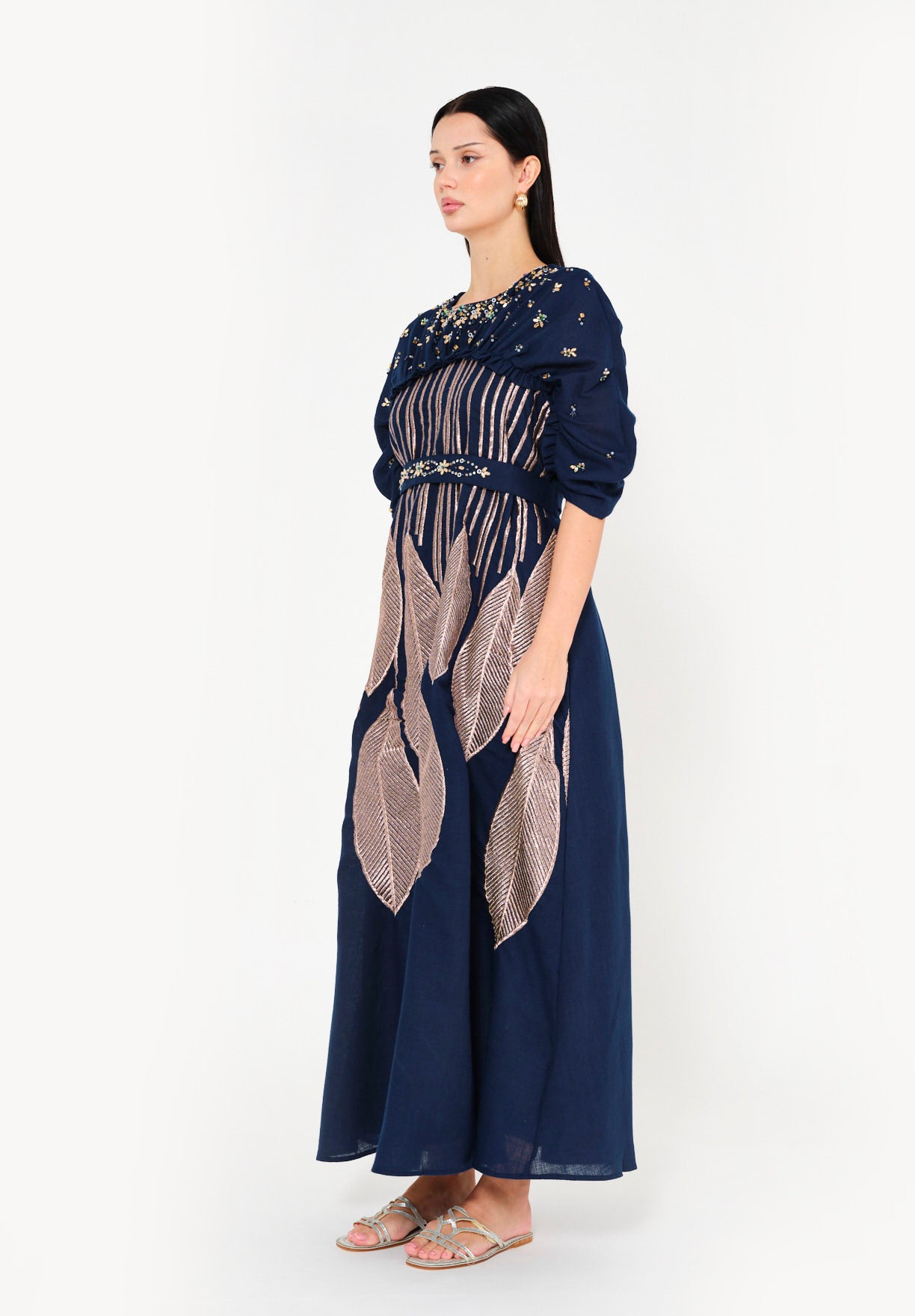 Regal Leaf Embellished Ruched Jalabiya