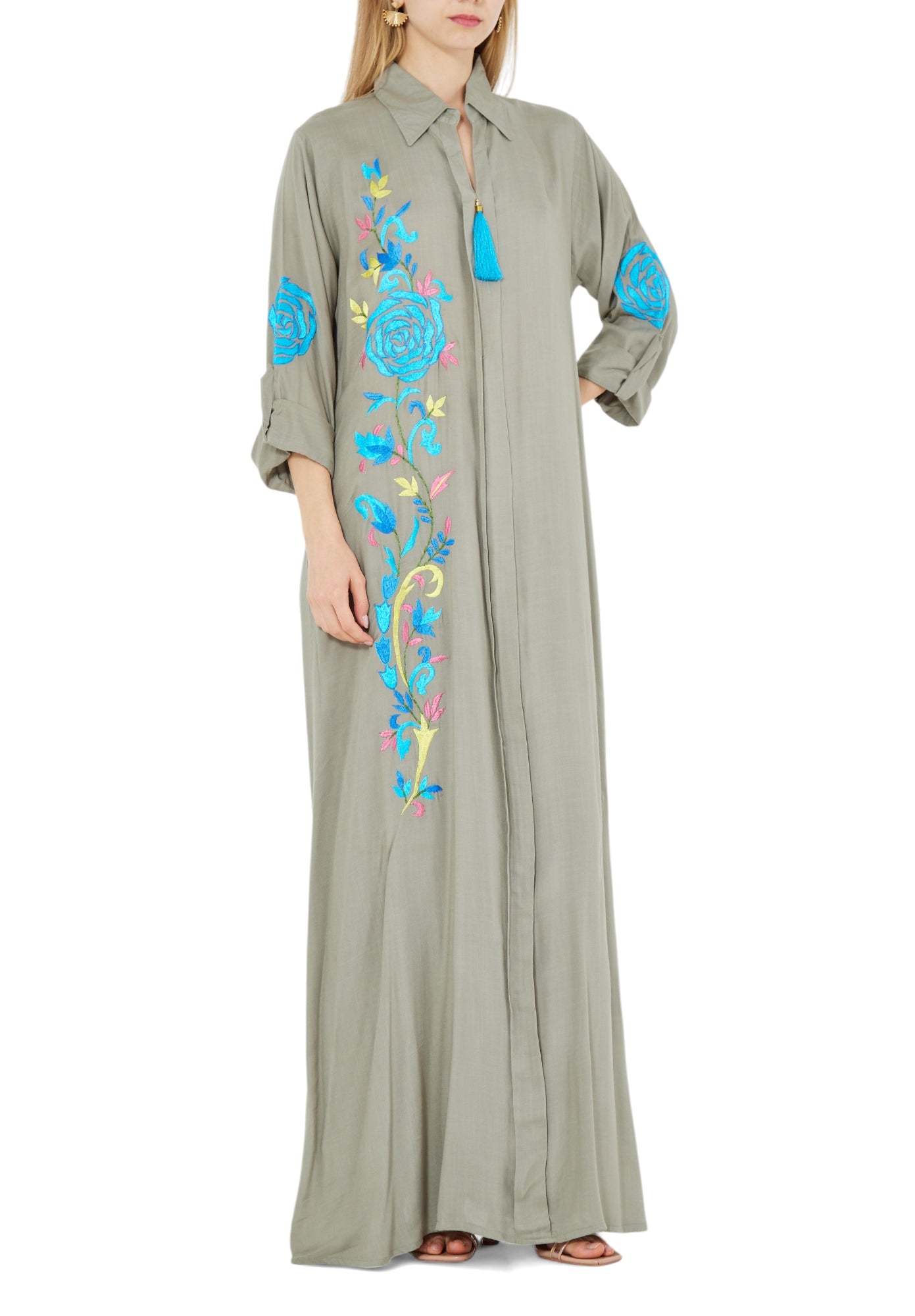 Beautiful Embroidered Long Dress With Collared Neckline And Long Sleeves