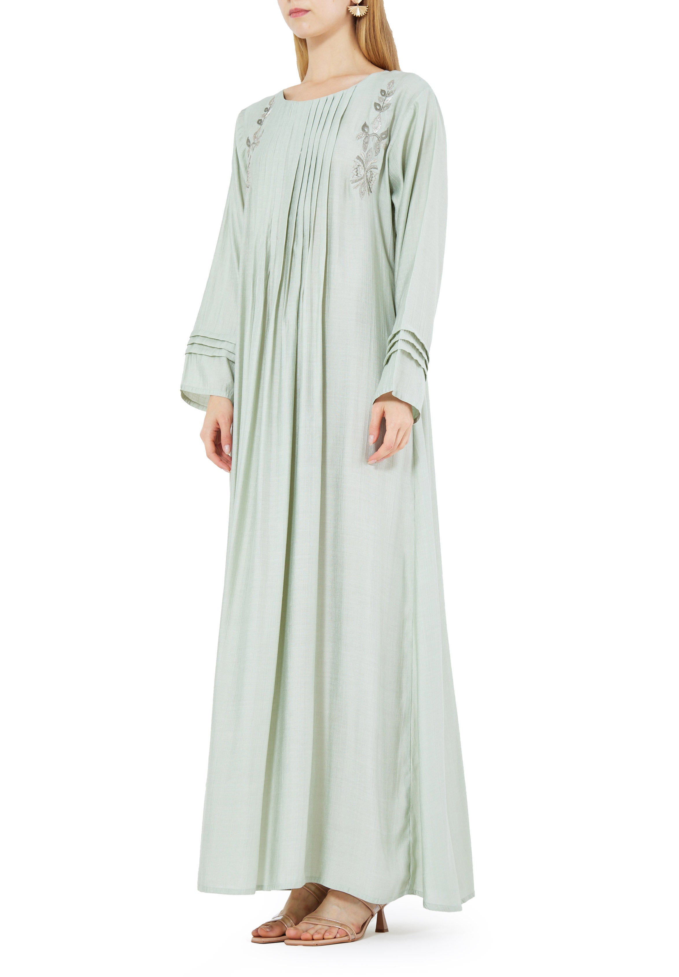 Beautiful Embroidered Pleat Detailed Long Dress With Round Neckline And Long Sleeves