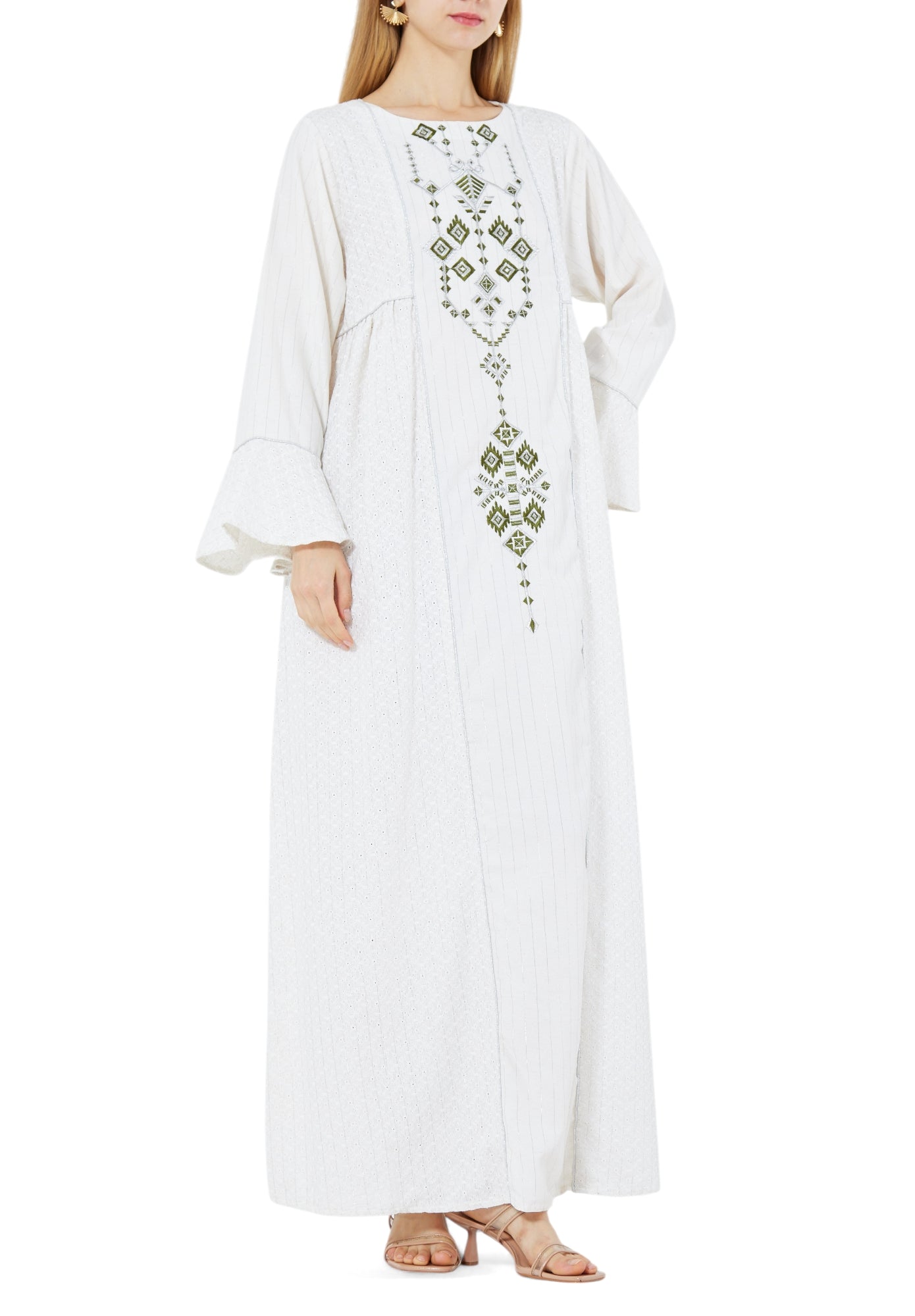 Stunning Embroidered Long Dress With Round Neckline And Long Sleeves