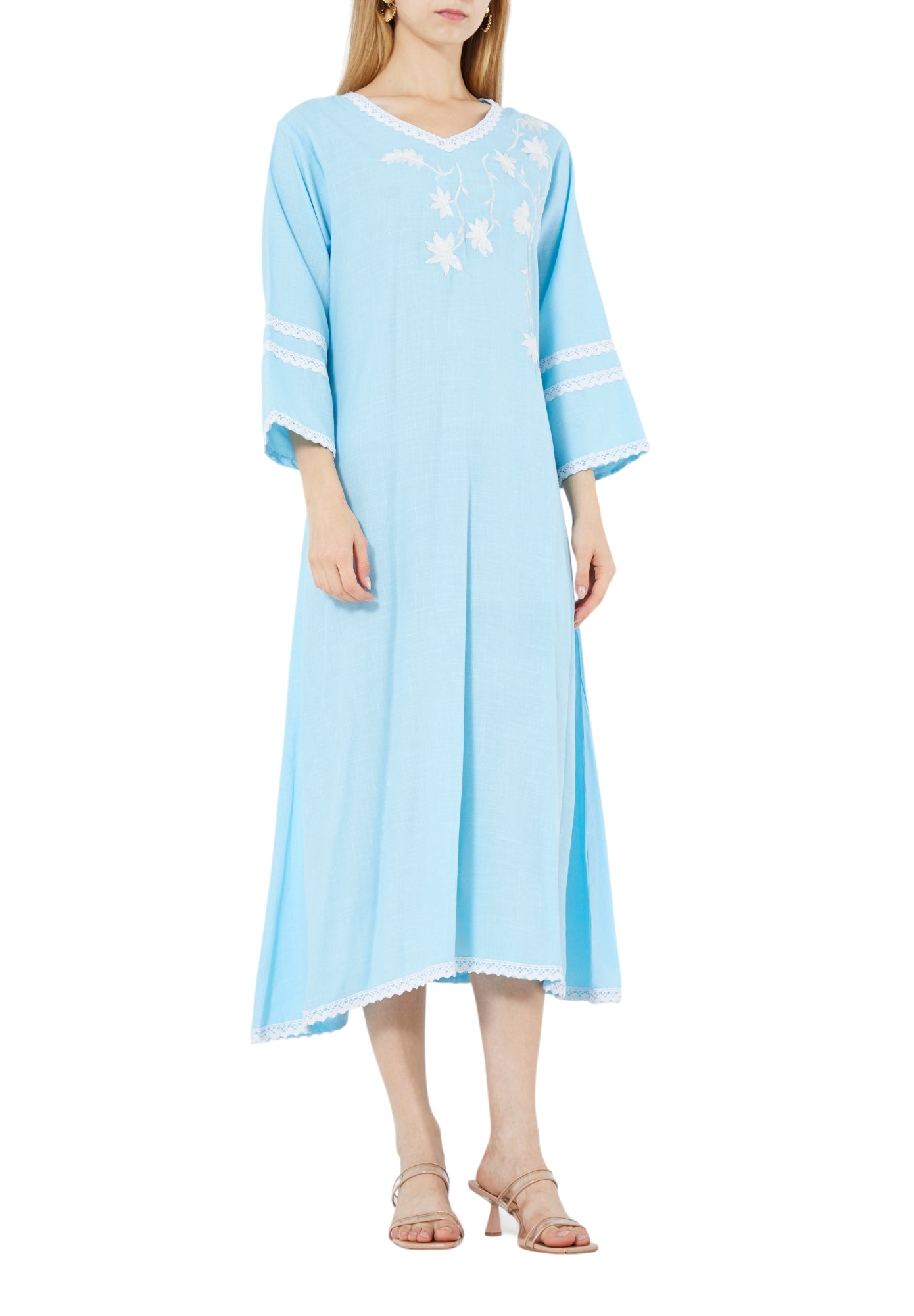 Beautiful Printed Midi Dress With V-Neckline And Flared Sleeves