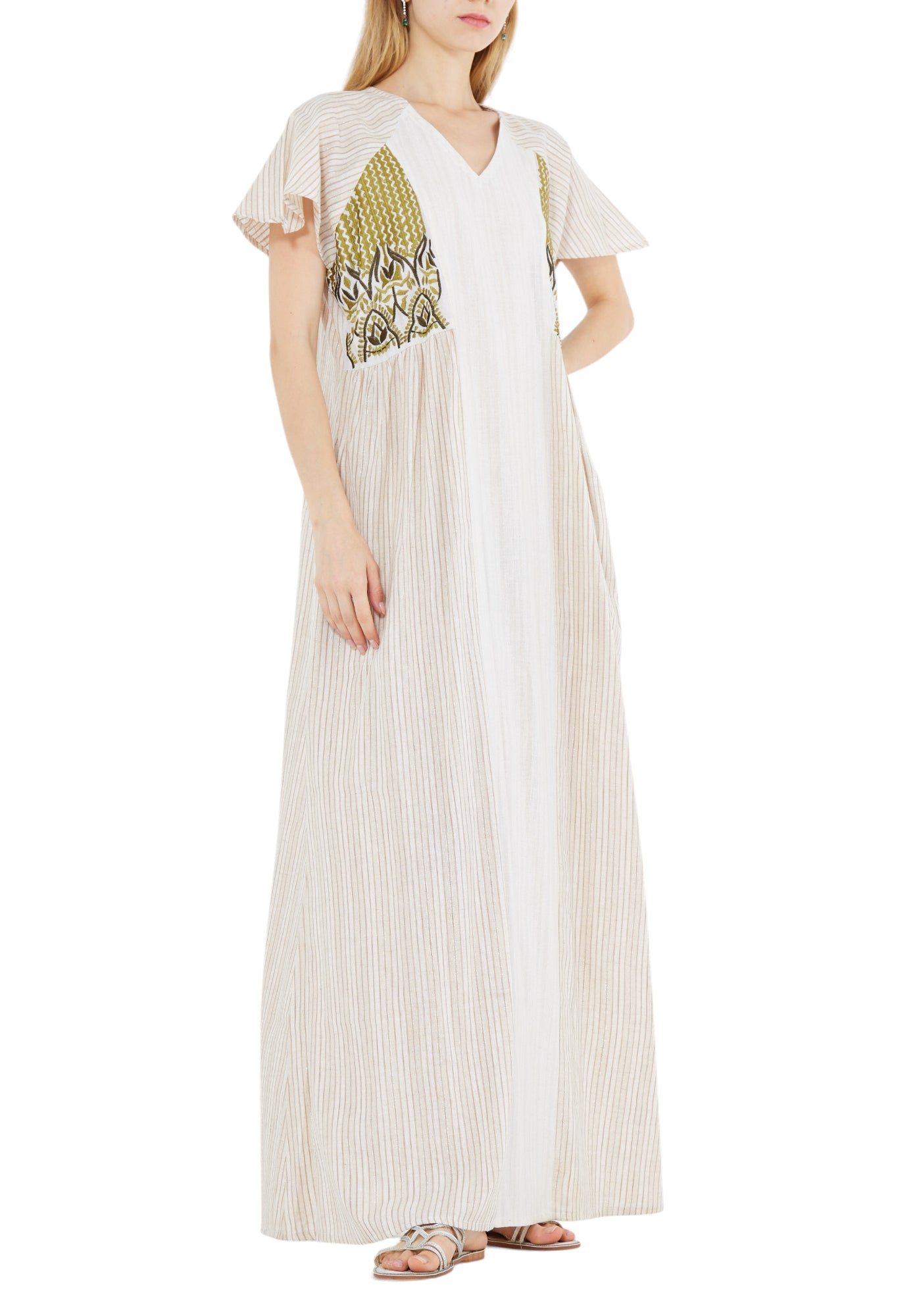 Stunning Symmetrical Long Dress With V-Neckline And Short Sleeves