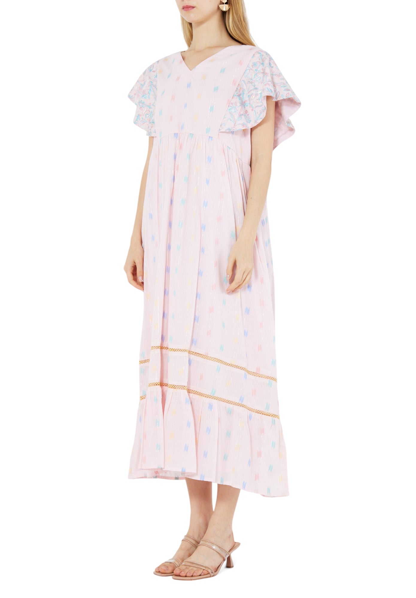 Beautiful Embroidered Midi Dress With V-Neckline With Ruffled Sleeves
