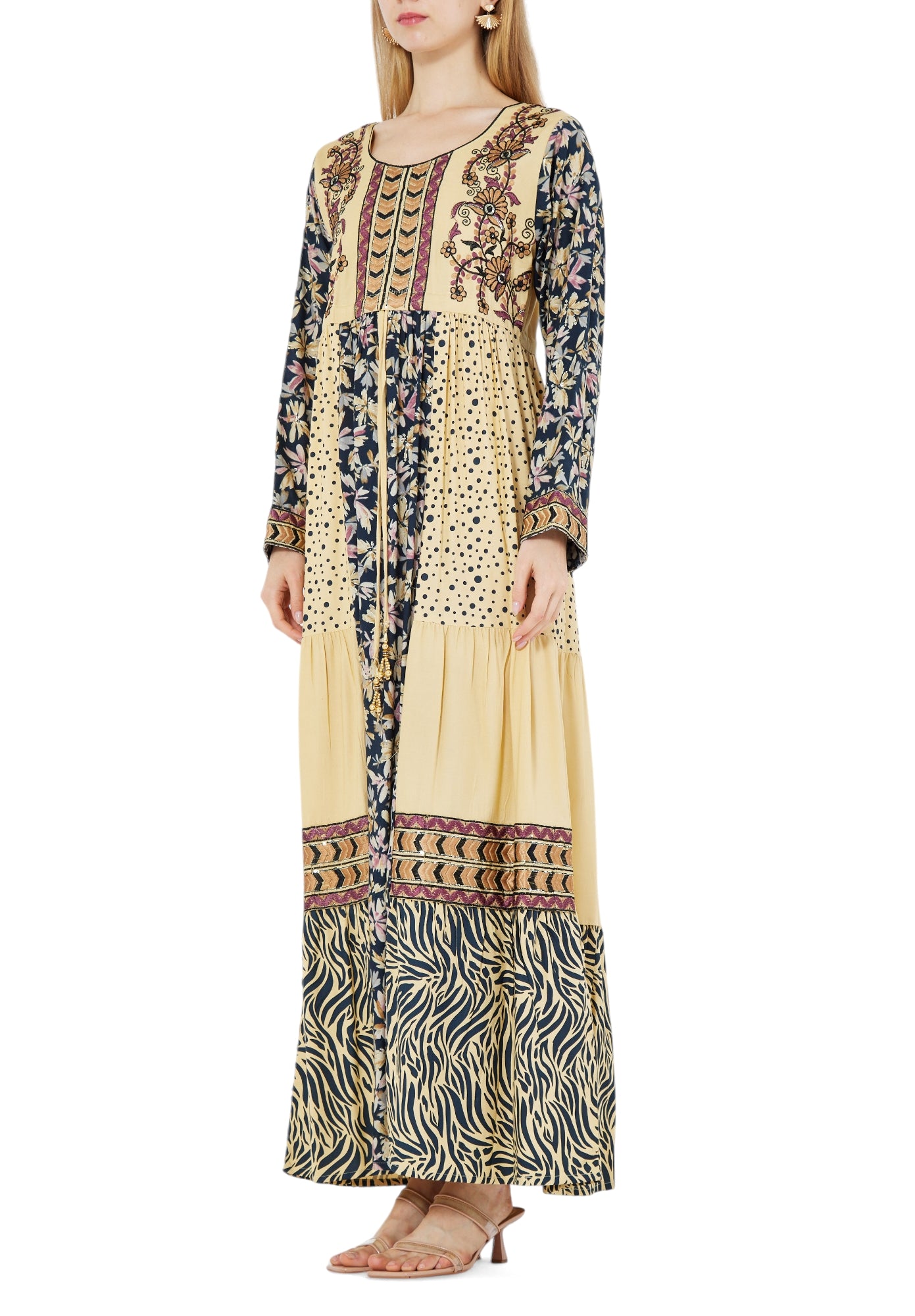 Printed Long Dress With Round Neckline And Long Sleeves