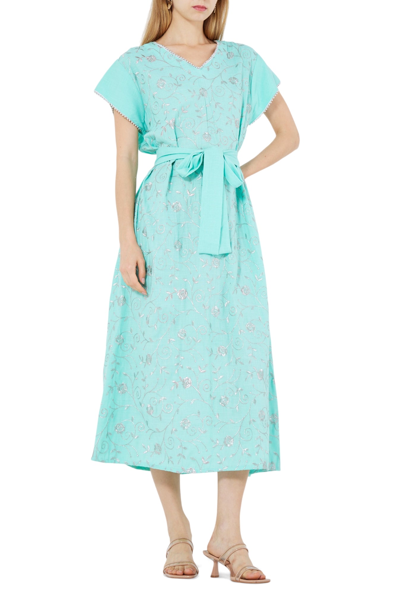 Stunning Embroidered Midi Dress With V-Neckline And Short Sleeves