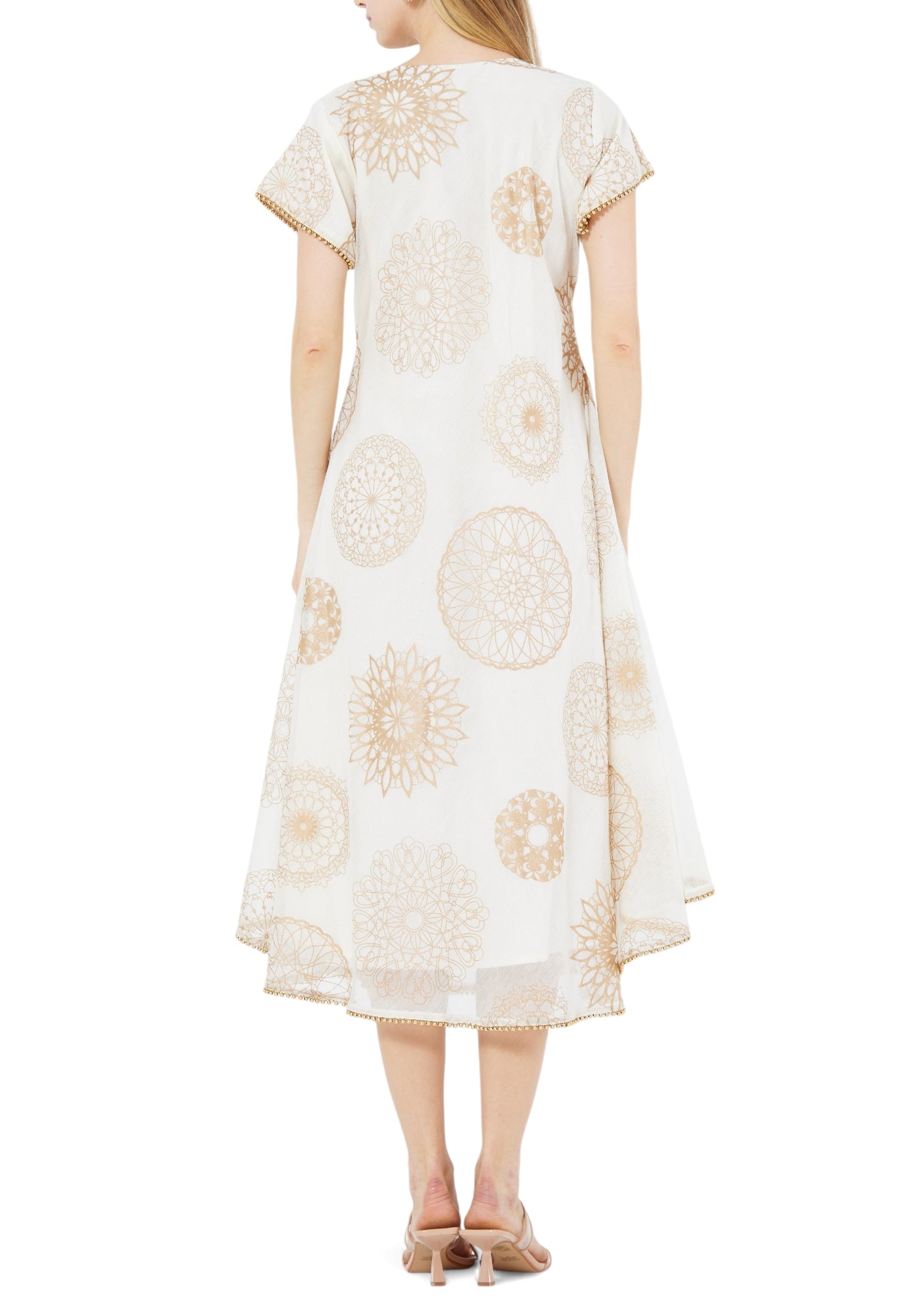 Beautiful Chiffon Embroidered Midi dress With Round Neckline And Short Sleeves